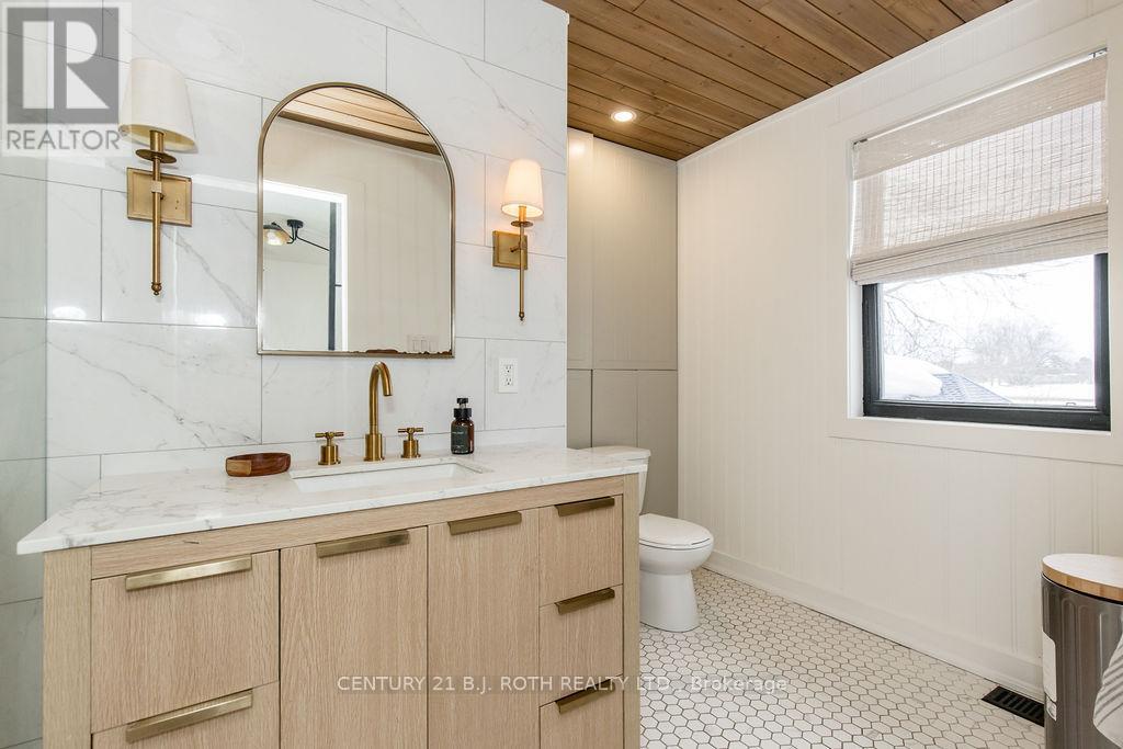 7845 Yonge Street, Innisfil, Ontario  L9S 1K8 - Photo 21 - N13037416