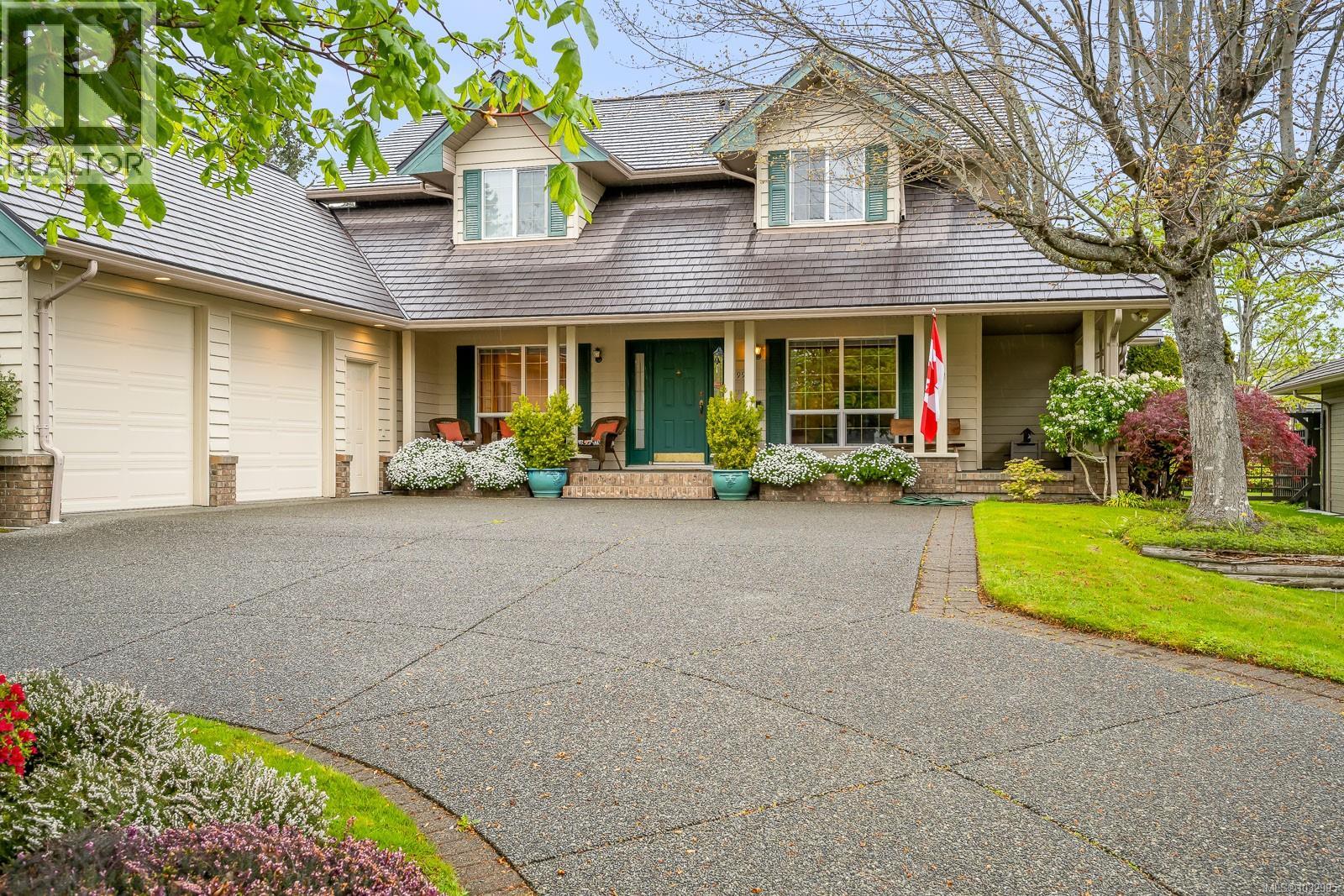 2996 Royal Vista Way, Courtenay, British Columbia