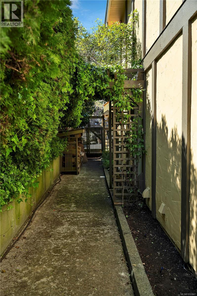 540 Ash St, Campbell River, British Columbia  V9W 5X2 - Photo 74 - 1032847