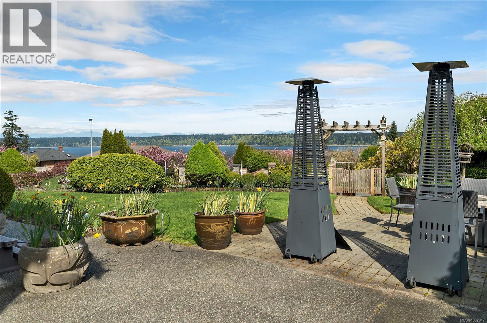 540 Ash St, Campbell River, British Columbia  V9W 5X2 - Photo 88 - 1032847