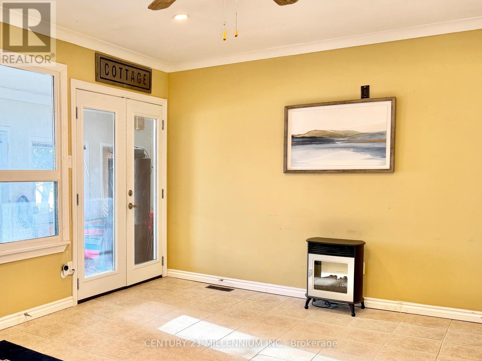 5996 Mariposa Beach Road, Ramara, Ontario  L0K 1T0 - Photo 11 - S13037410