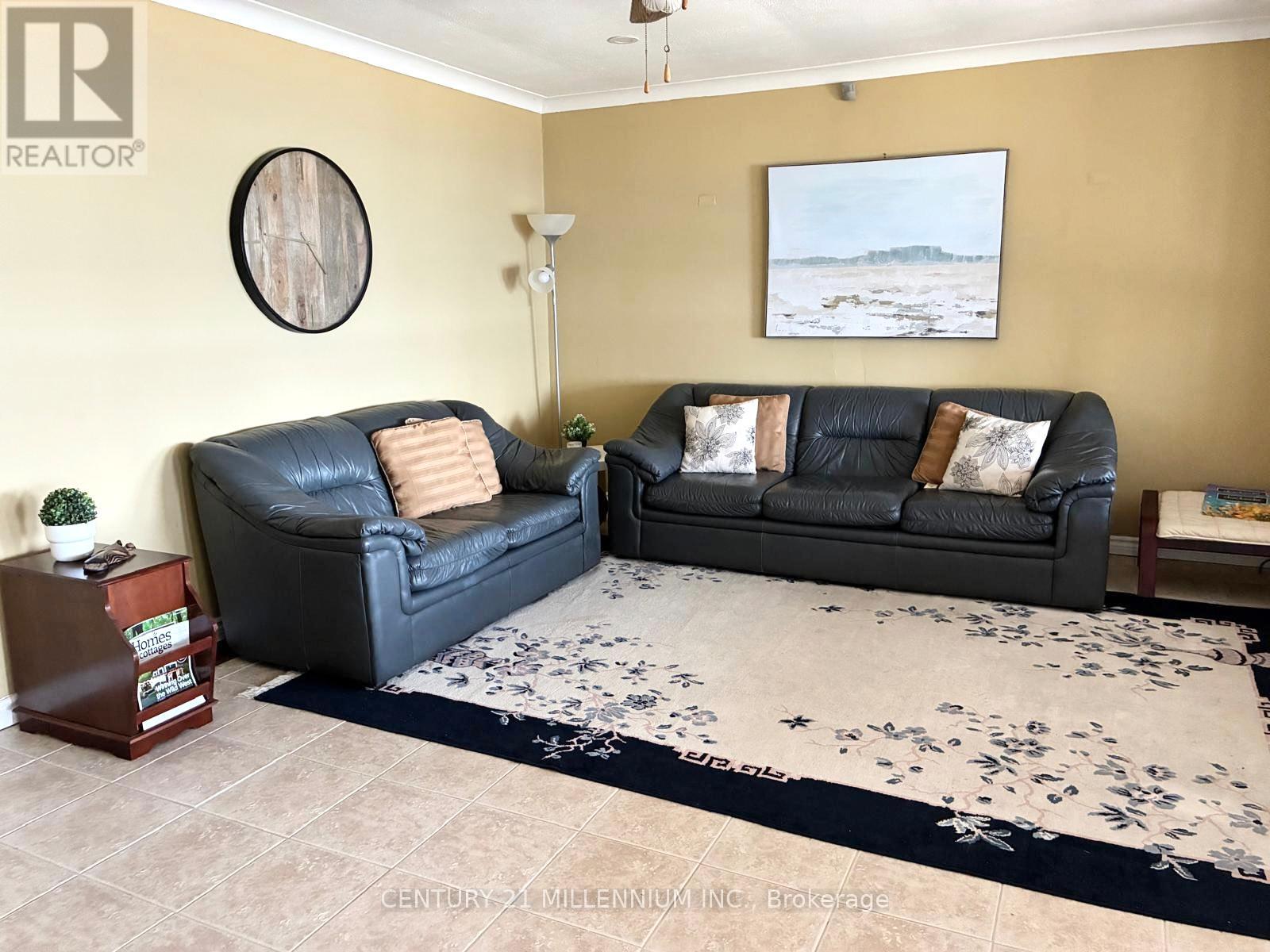 5996 Mariposa Beach Road, Ramara, Ontario  L0K 1T0 - Photo 12 - S13037410