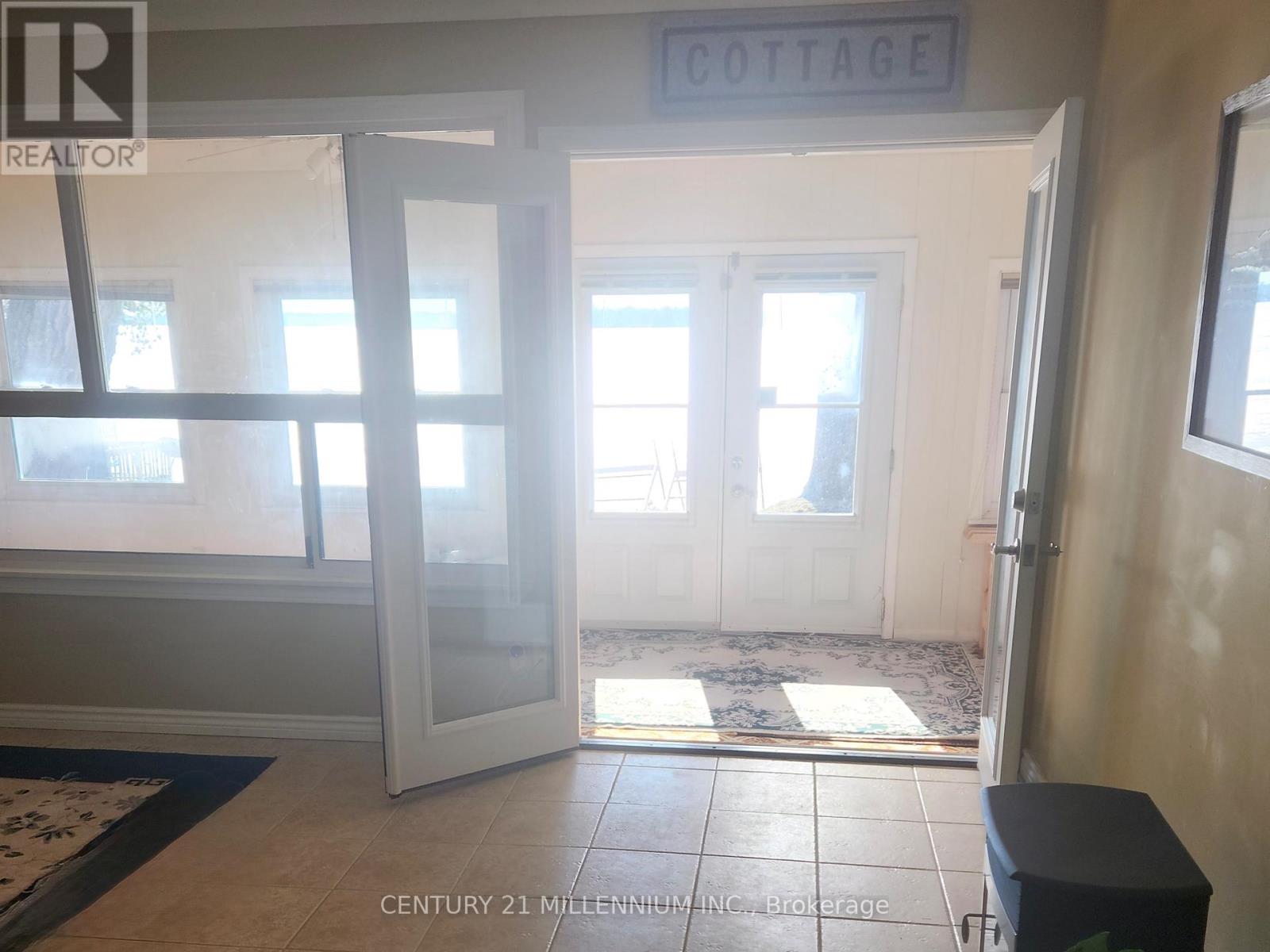 5996 Mariposa Beach Road, Ramara, Ontario  L0K 1T0 - Photo 28 - S13037410