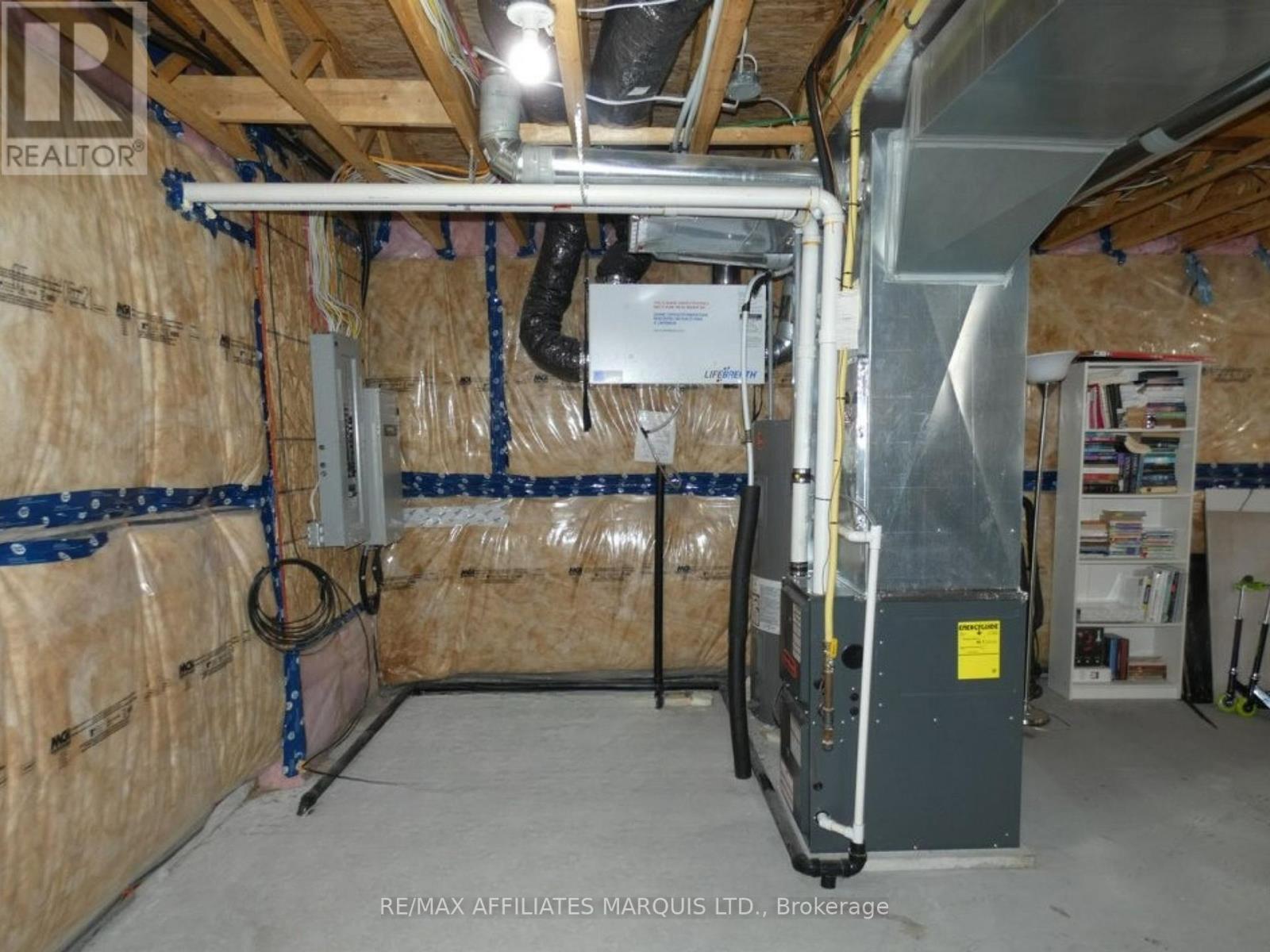 69 St Polycarp Street, North Stormont, Ontario  K0C 1W0 - Photo 16 - X12860264