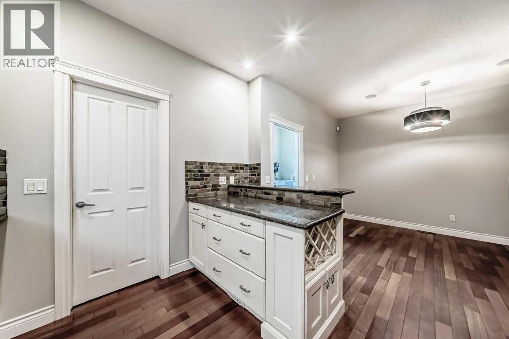 1444 40 Street Sw, Calgary, Alberta  T3C 1W7 - Photo 6 - A2303492