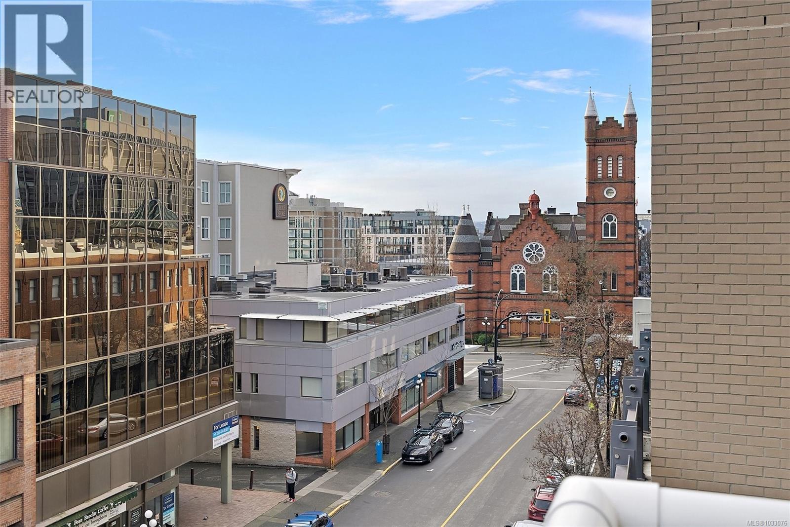 404 732 Broughton St, Victoria, British Columbia  V8W 3E9 - Photo 20 - 1033076