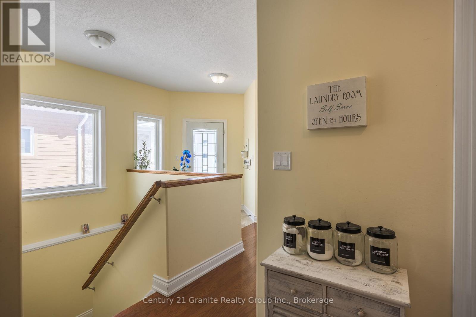 49 Webb Circle, Dysart Et Al, Ontario  K0M 1S0 - Photo 26 - X12908972