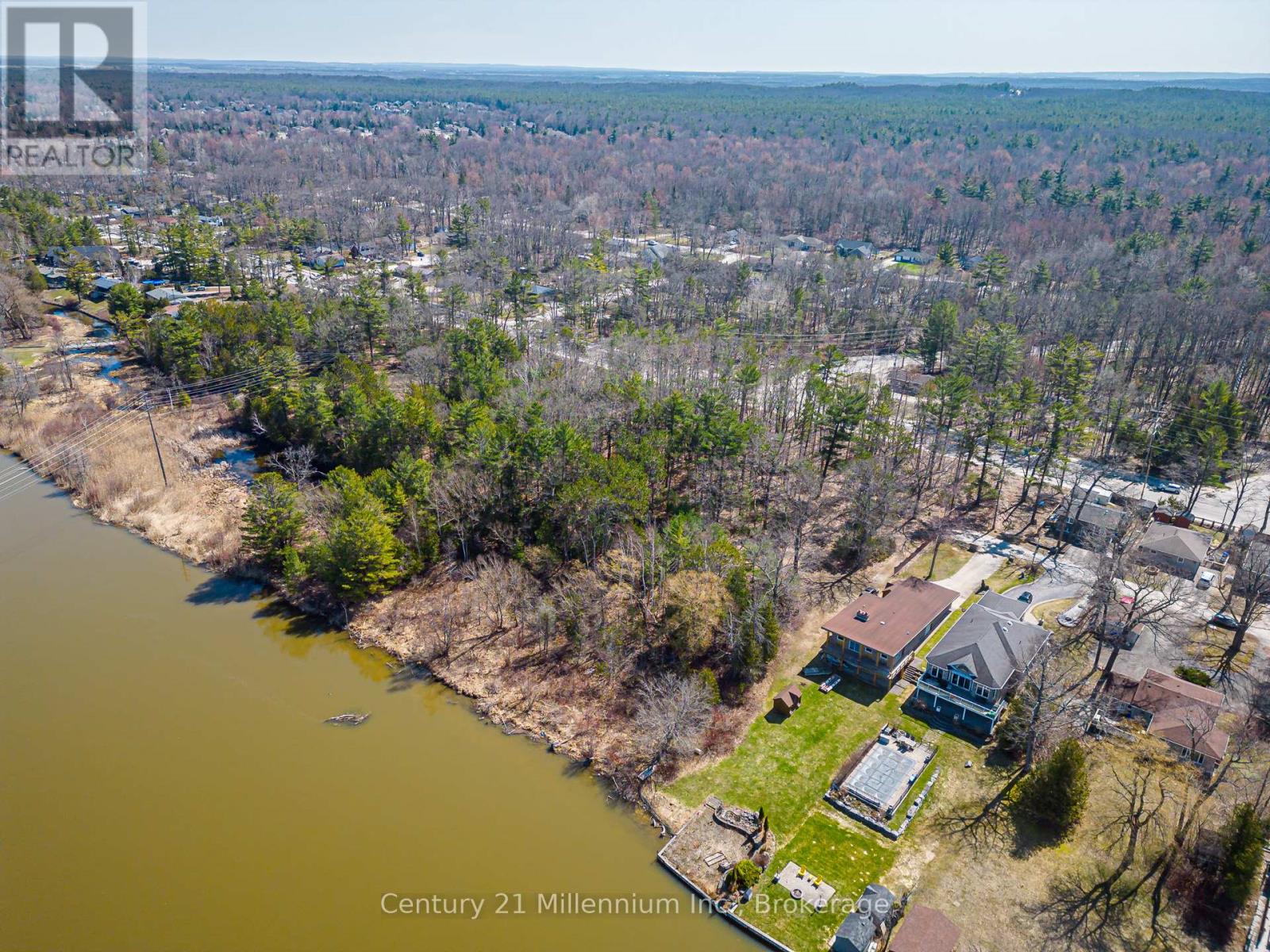 8 Poplar Street, Wasaga Beach, Ontario  L9Z 2X5 - Photo 46 - S13025998
