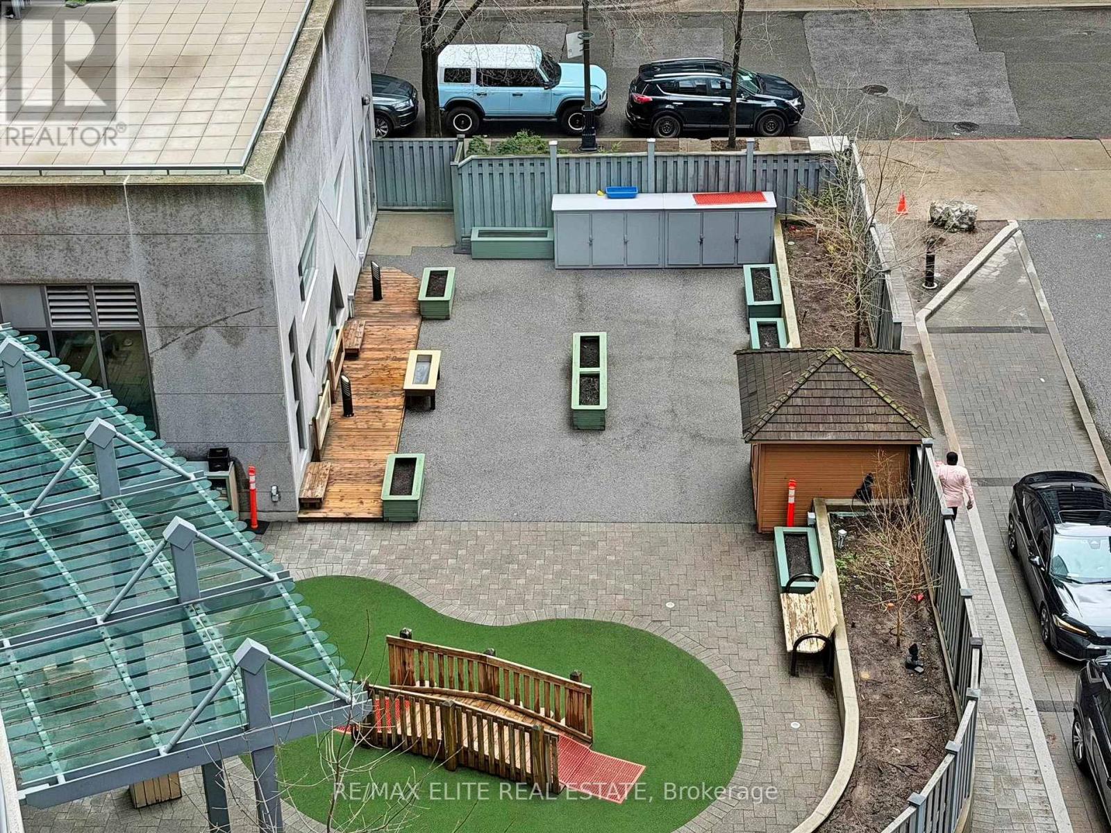 1806 - 30 Grand Trunk Crescent, Toronto, Ontario  M5J 3A4 - Photo 42 - C13006478