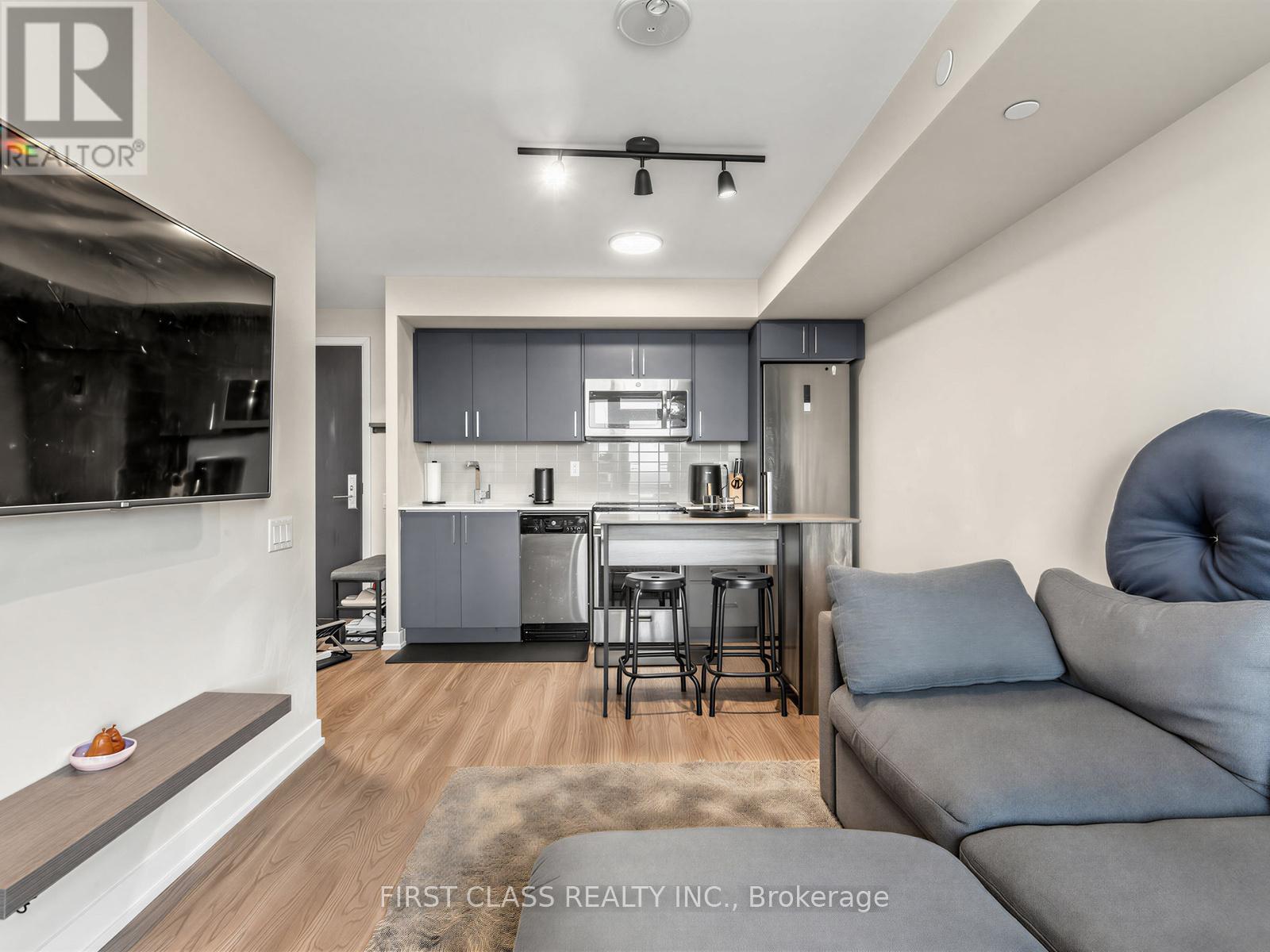 616 - 38 Monte Kwinter Court, Toronto, Ontario  M3H 0E2 - Photo 12 - C13032600