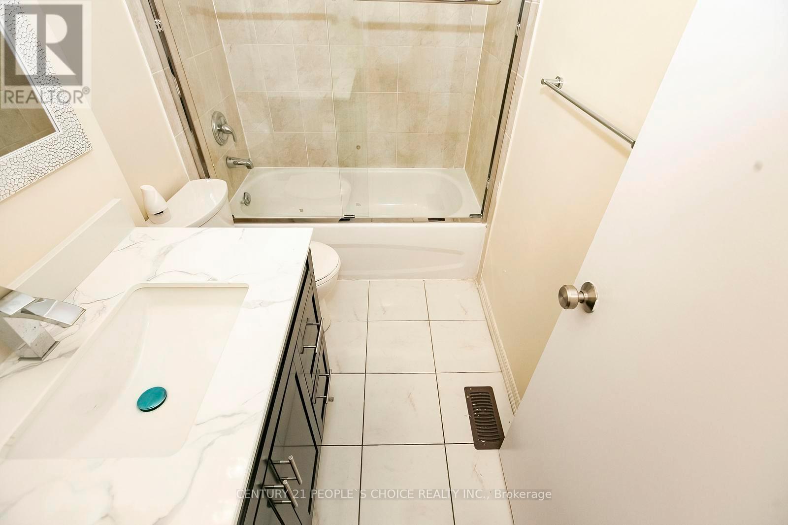 117 - 23 Darras Court, Brampton (Southgate), Ontario  L6T 1W7 - Photo 28 - W13037454