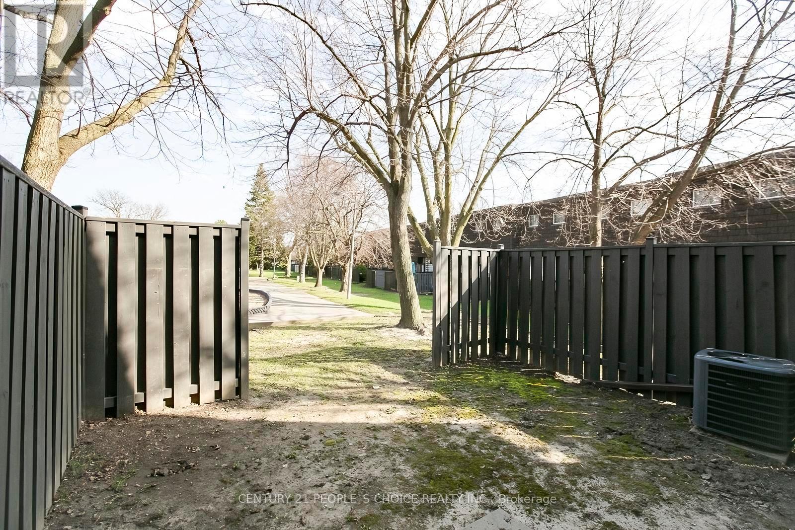 117 - 23 Darras Court, Brampton (Southgate), Ontario  L6T 1W7 - Photo 39 - W13037454