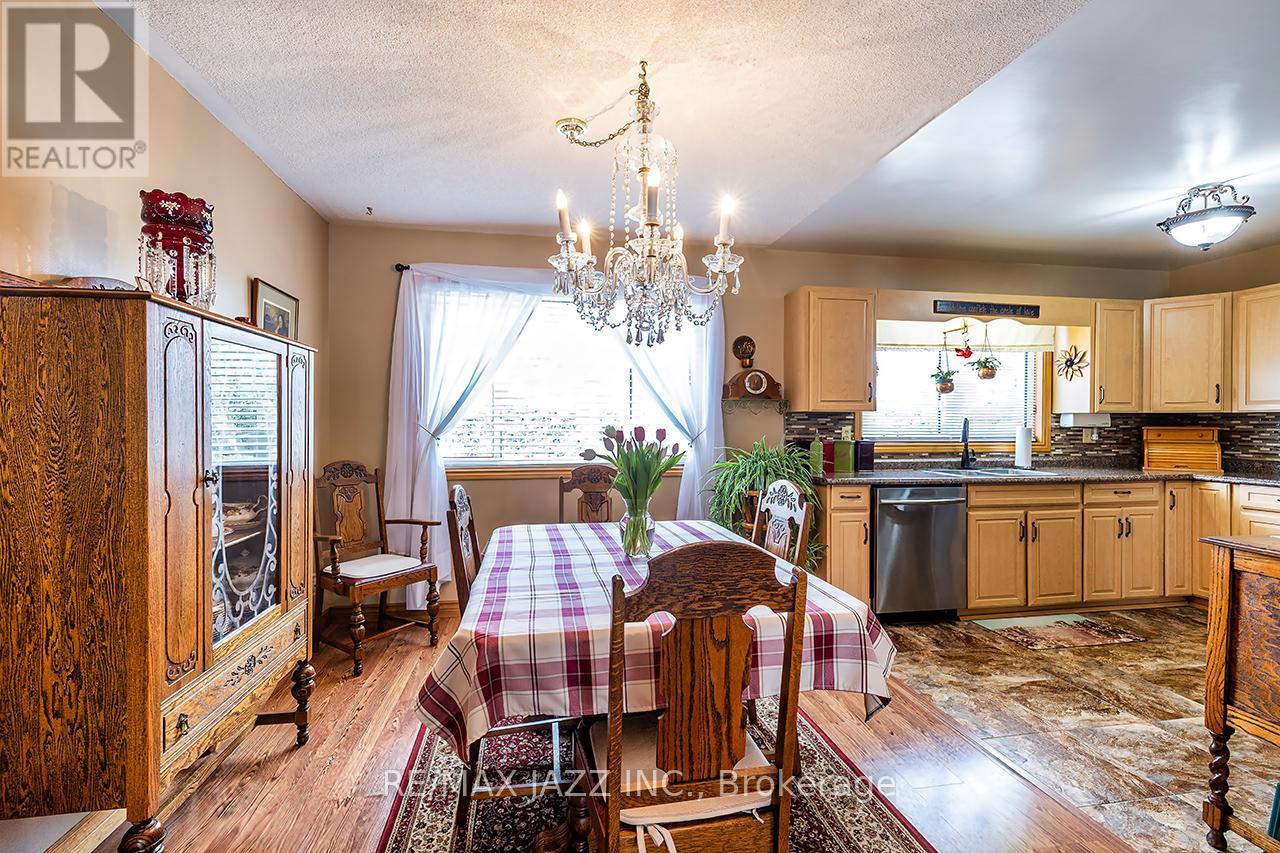 17 Huron Drive, Brighton, Ontario  K0K 1H0 - Photo 12 - X12848828