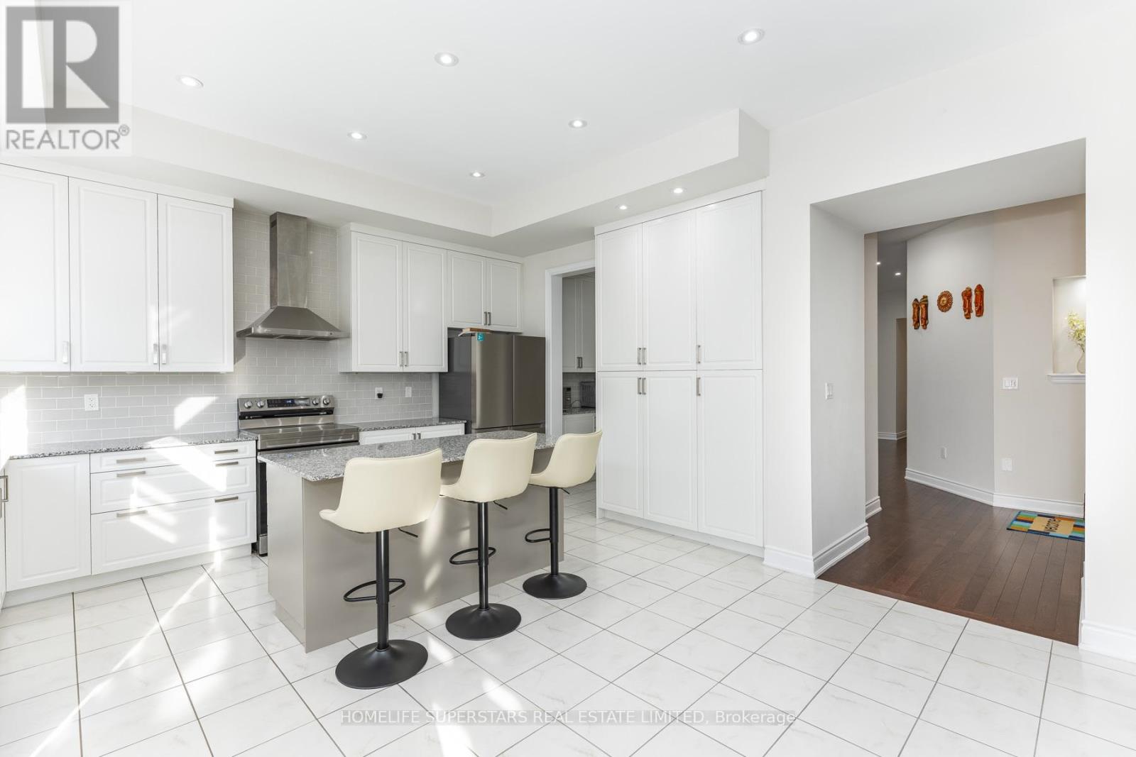 1188 Stag Hollow N, Oakville, Ontario  L6M 4G3 - Photo 13 - W13037462