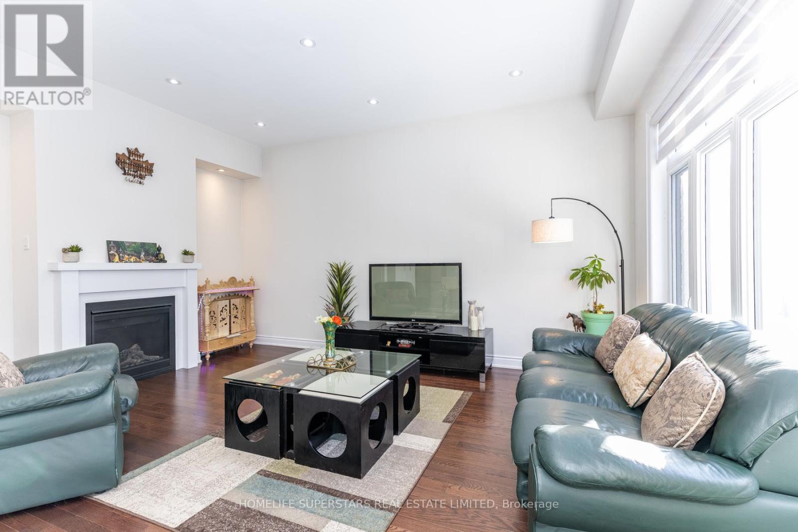 1188 Stag Hollow N, Oakville, Ontario  L6M 4G3 - Photo 17 - W13037462