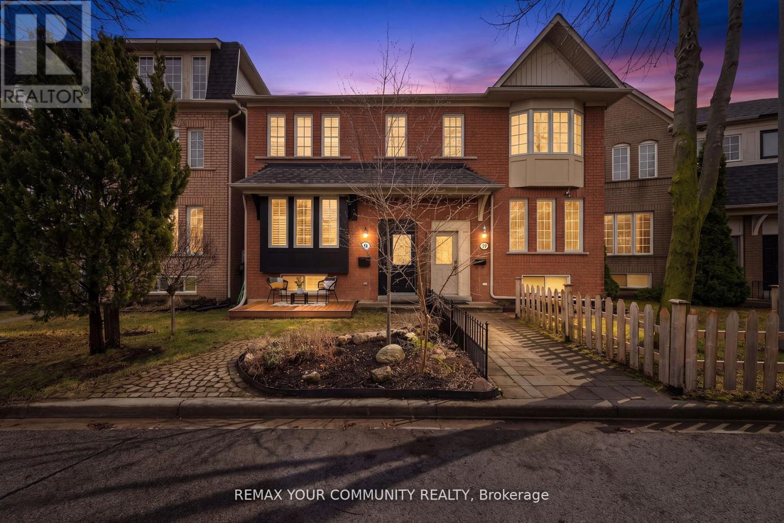 9 CANNES CIRCLE, toronto (junction area), Ontario