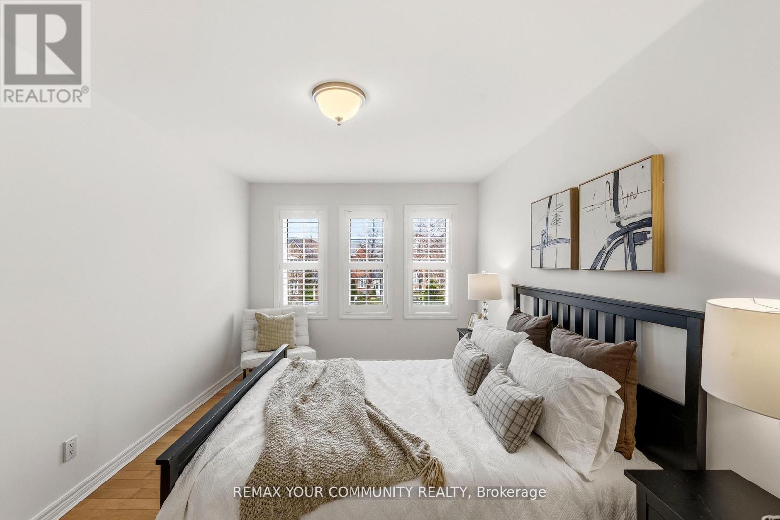 9 Cannes Circle, Toronto, Ontario  M6N 5C9 - Photo 23 - W13037478