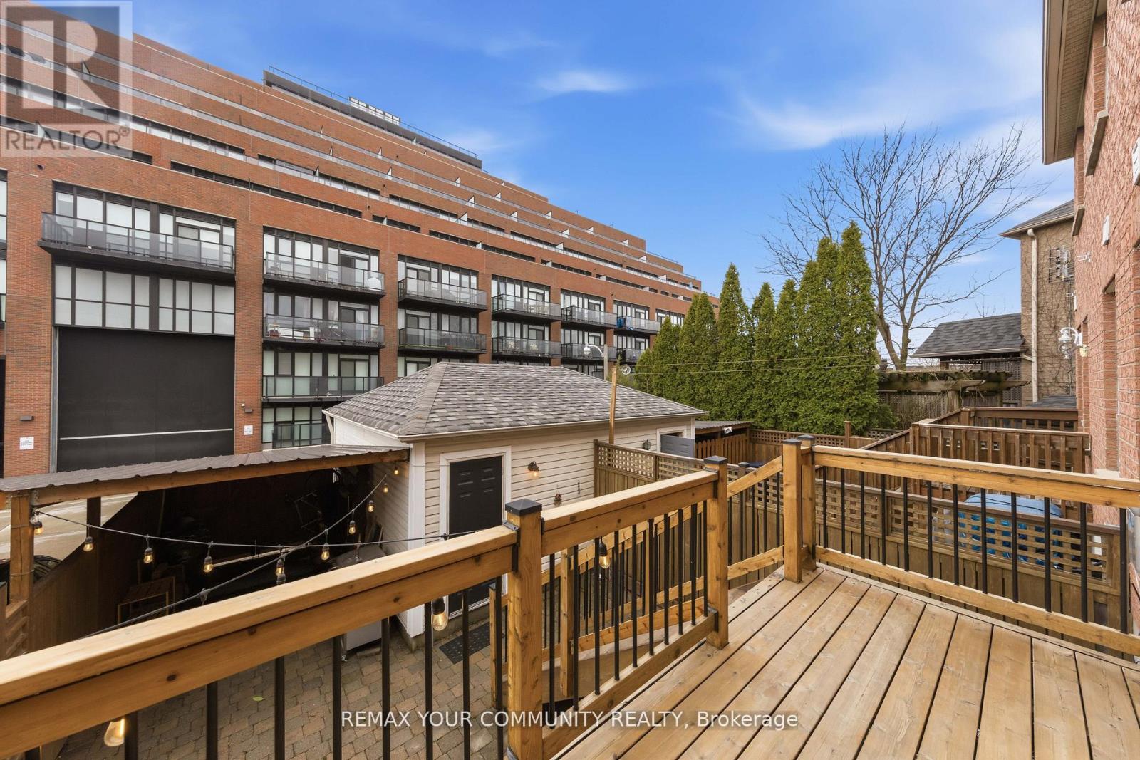 9 Cannes Circle, Toronto, Ontario  M6N 5C9 - Photo 42 - W13037478