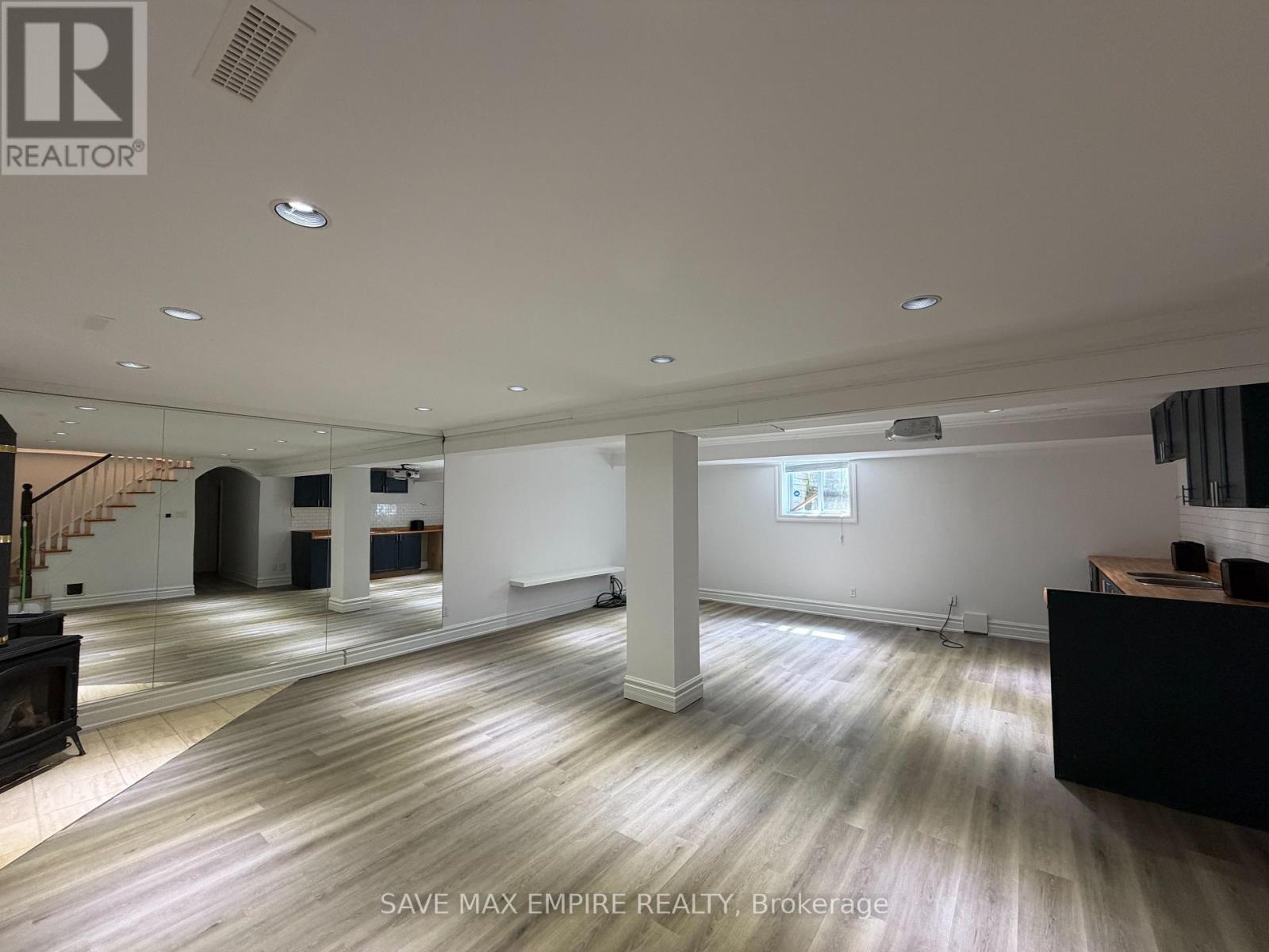 964 Parkland Avenue, Mississauga, Ontario  L5H 3G6 - Photo 19 - W13037500