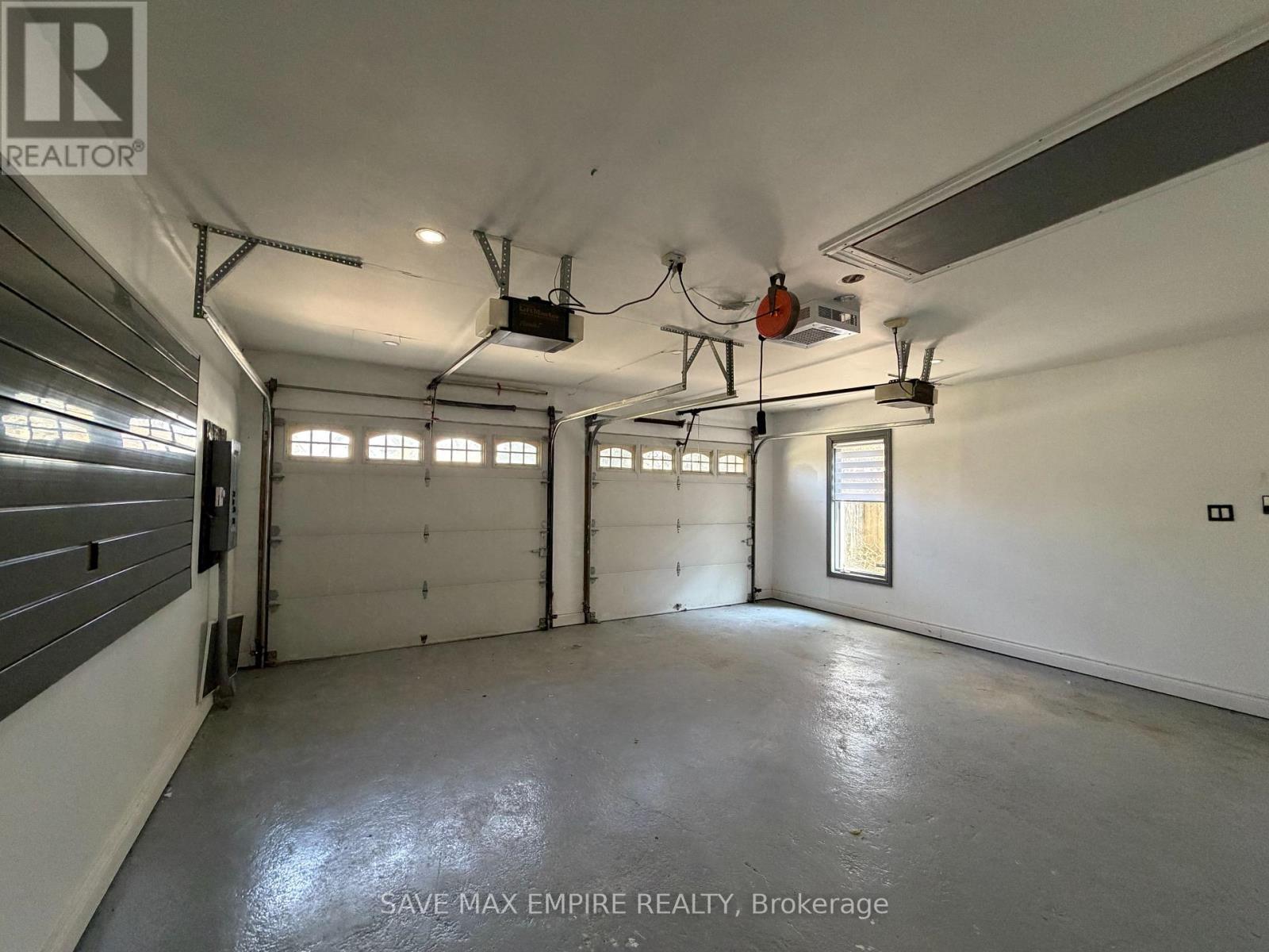 964 Parkland Avenue, Mississauga, Ontario  L5H 3G6 - Photo 25 - W13037500