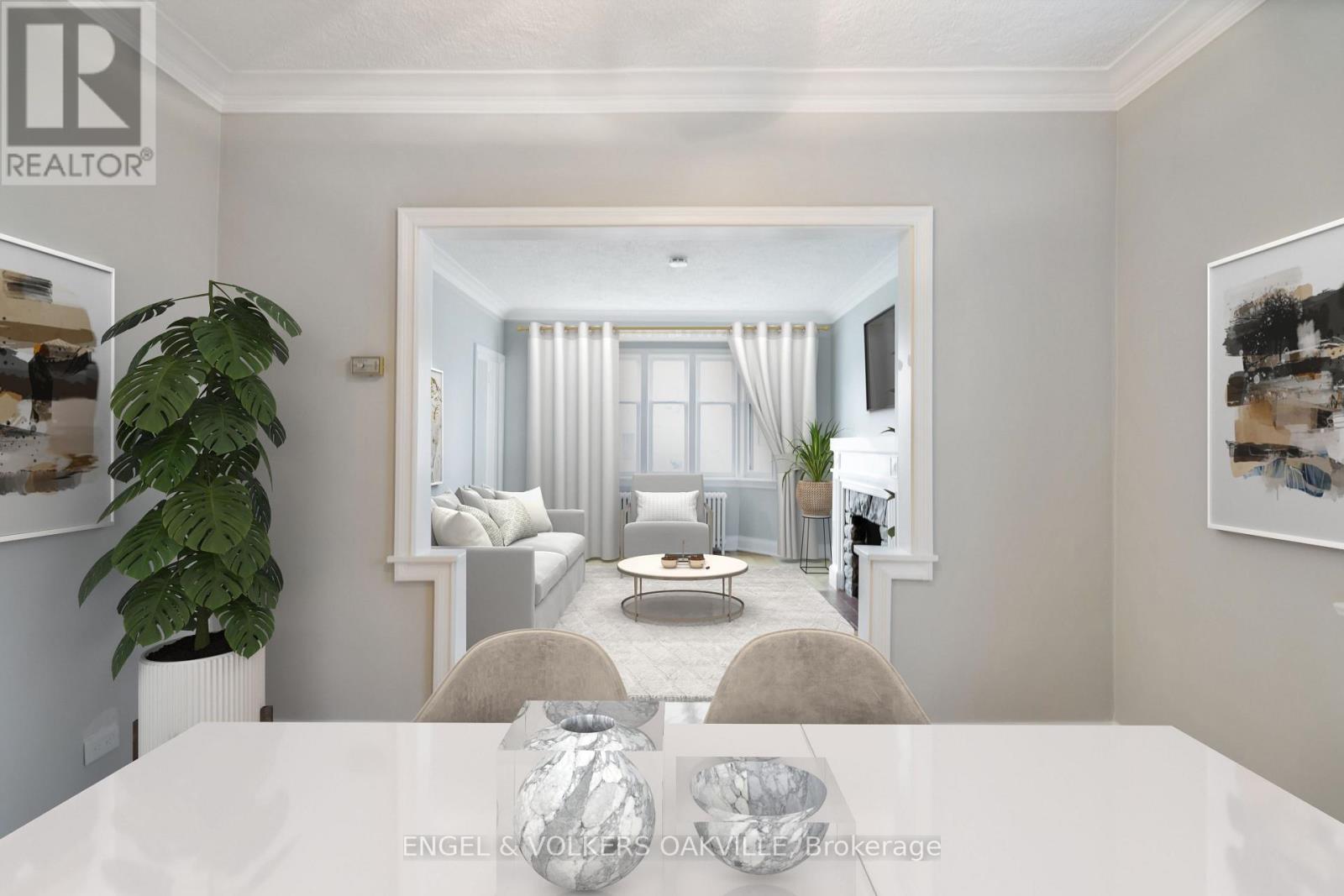 15 Benson Avenue, Mississauga, Ontario  L5H 2P3 - Photo 4 - W13037506