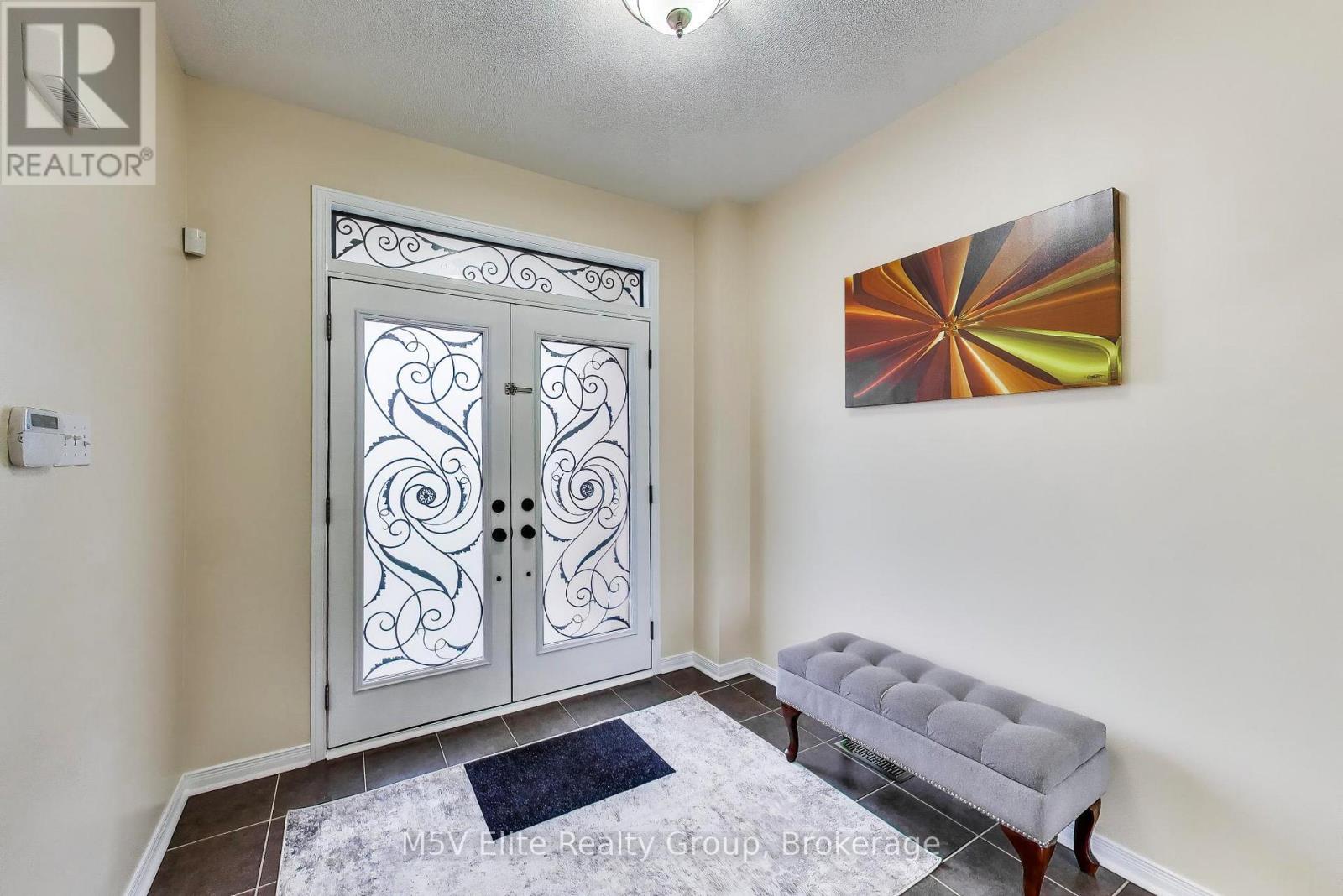 38 Kilrea Way, Brampton, Ontario  L6X 0R1 - Photo 2 - W13037508