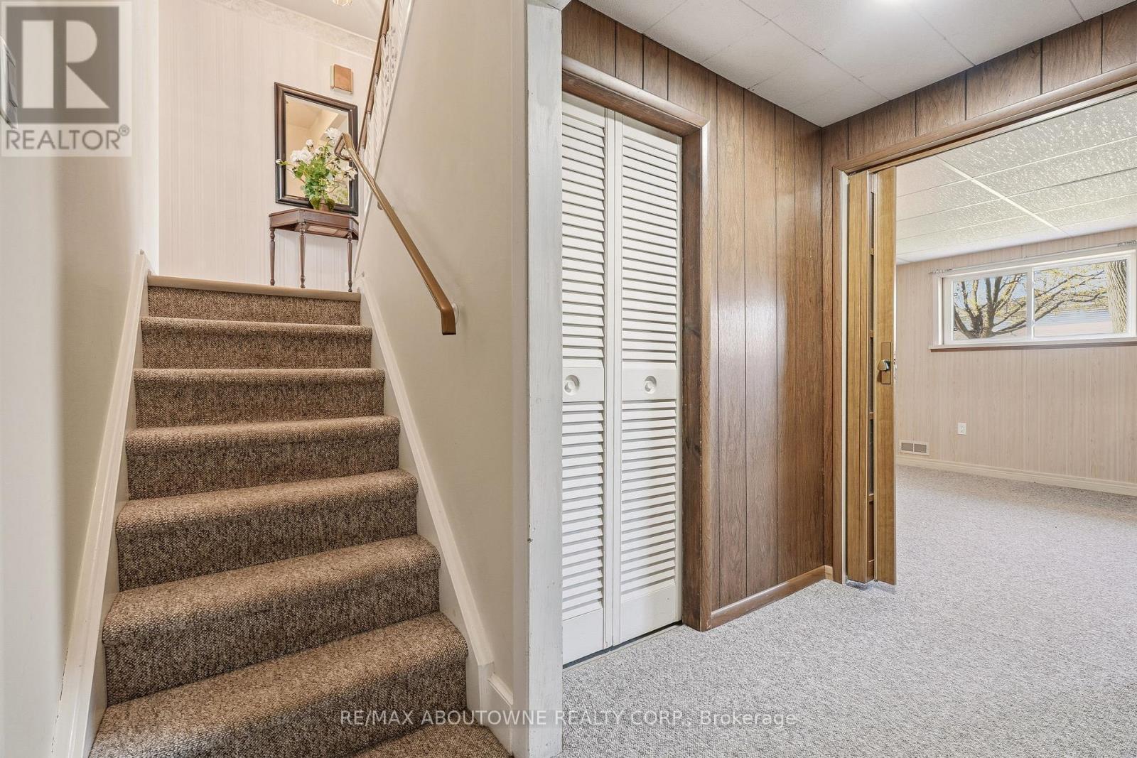 671 Woodview Road, Burlington, Ontario  L7N 3A4 - Photo 31 - W13037524