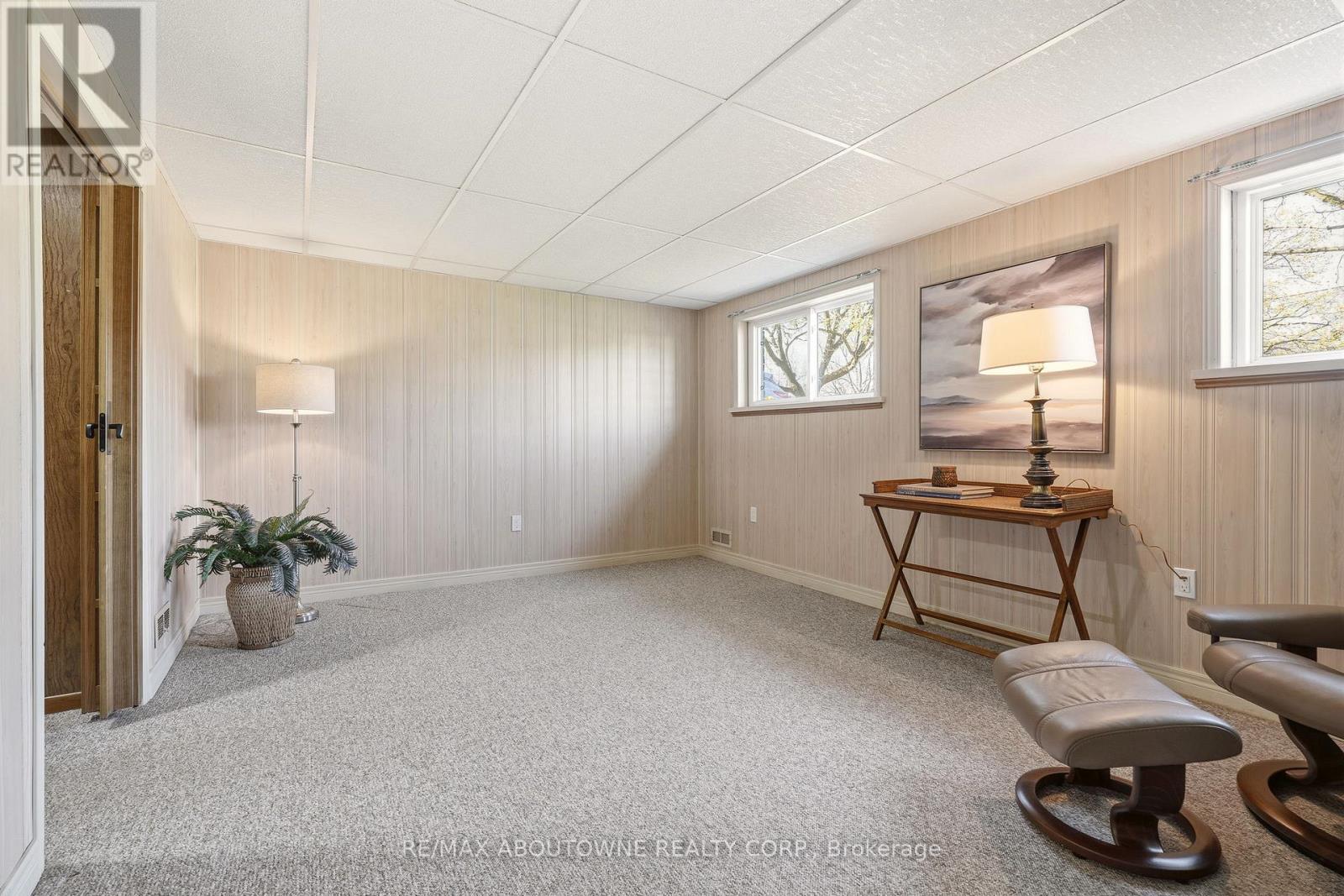 671 Woodview Road, Burlington, Ontario  L7N 3A4 - Photo 34 - W13037524