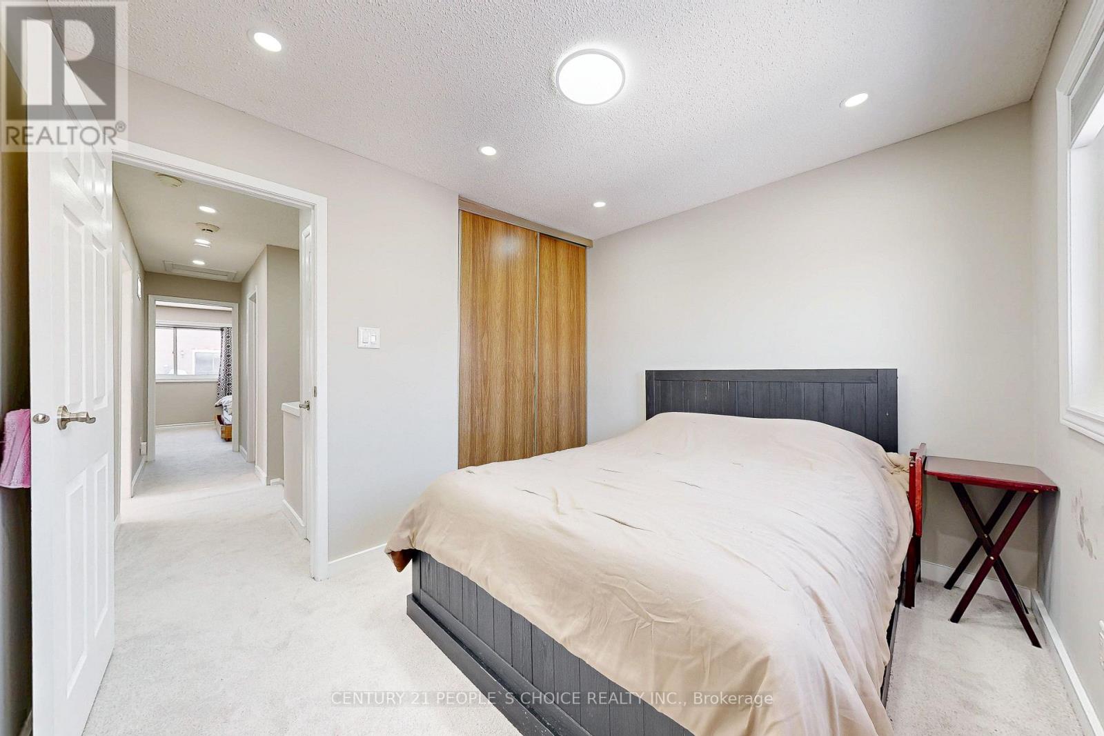 54 Royal Palm Drive, Brampton, Ontario  L6Z 1P6 - Photo 21 - W13037534