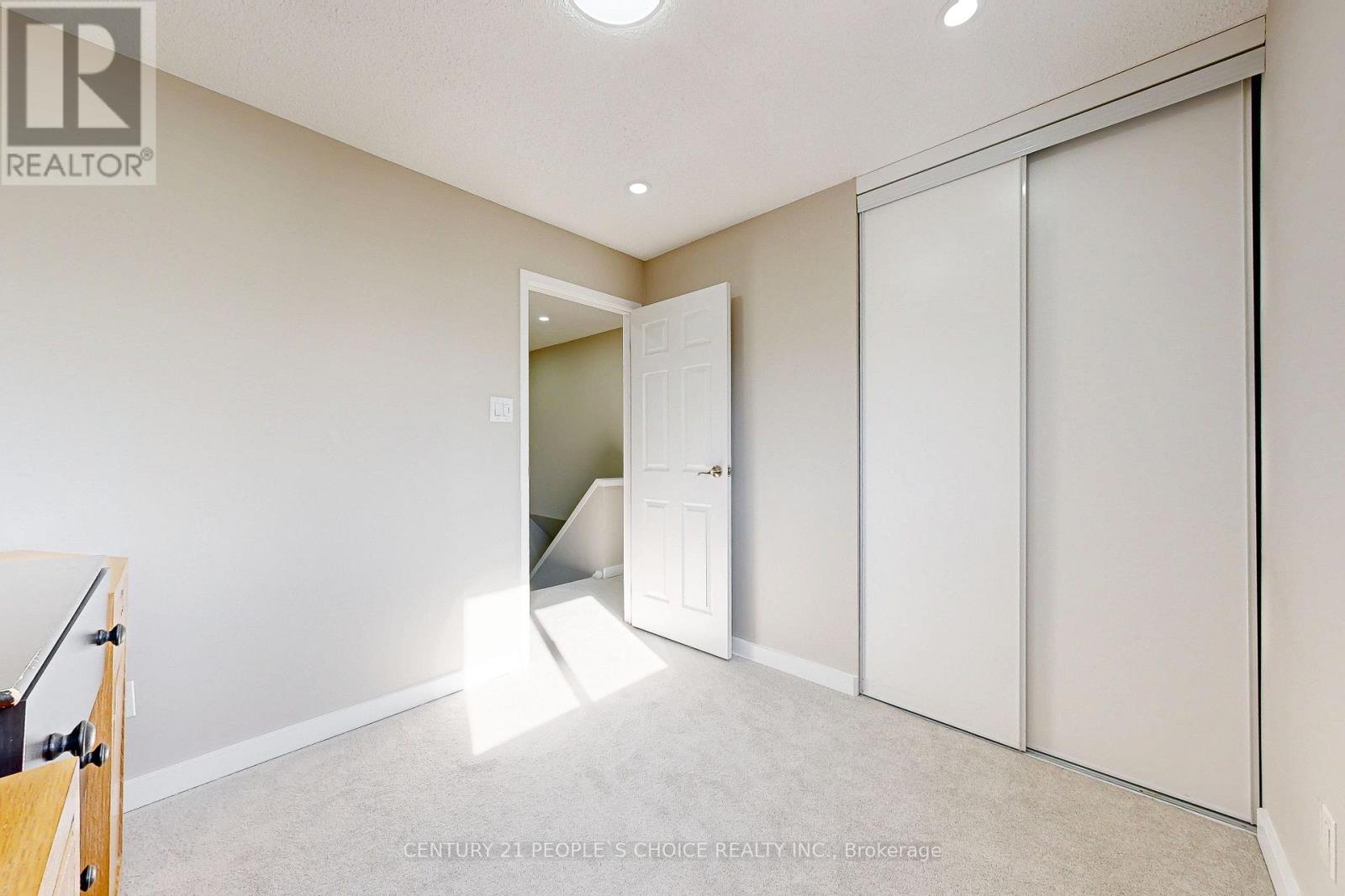 54 Royal Palm Drive, Brampton, Ontario  L6Z 1P6 - Photo 27 - W13037534