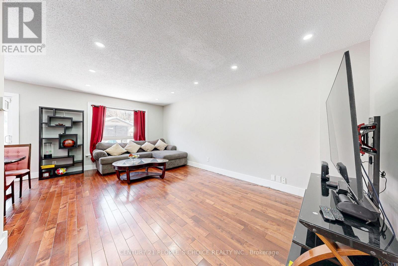 54 Royal Palm Drive, Brampton, Ontario  L6Z 1P6 - Photo 7 - W13037534