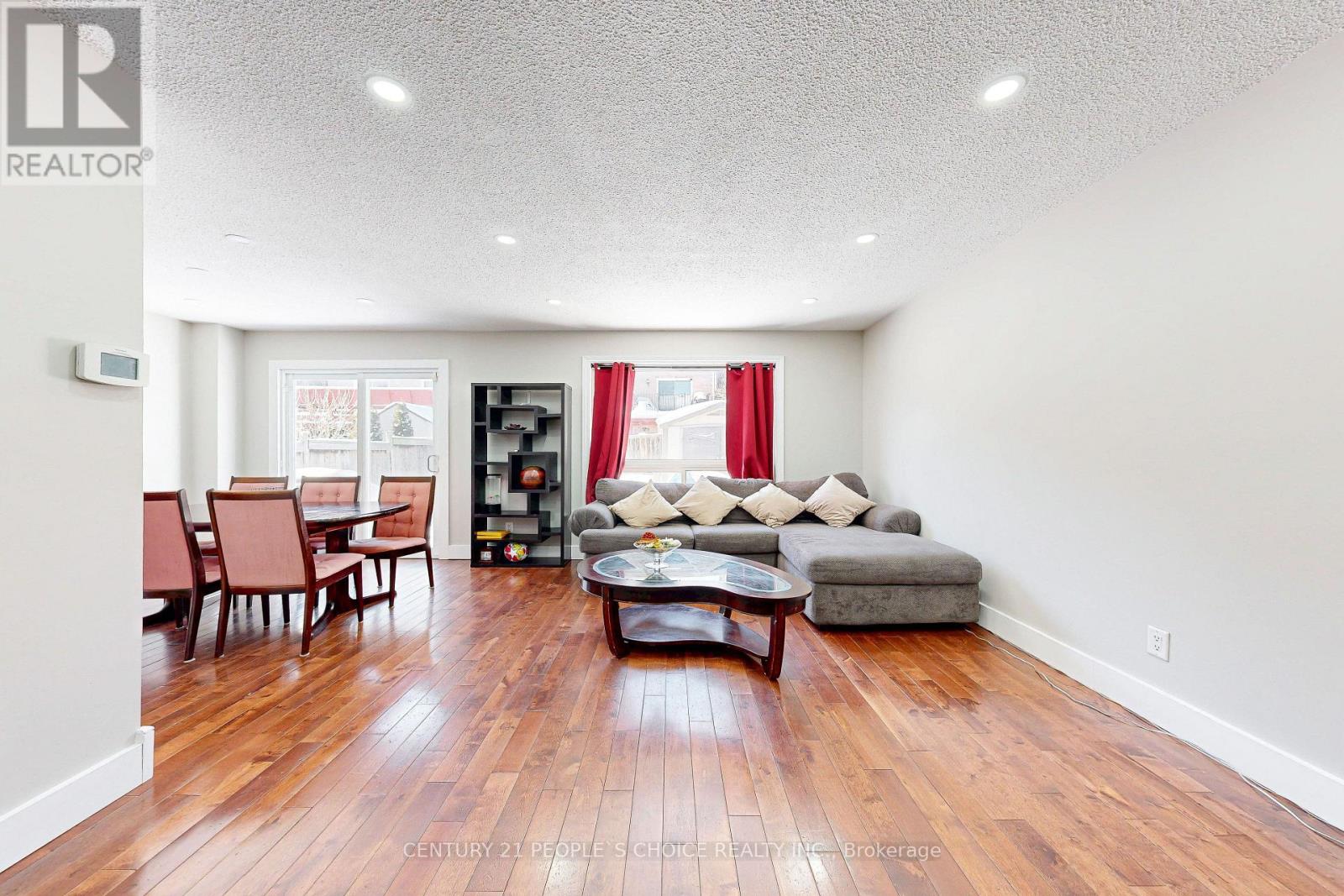 54 Royal Palm Drive, Brampton, Ontario  L6Z 1P6 - Photo 8 - W13037534