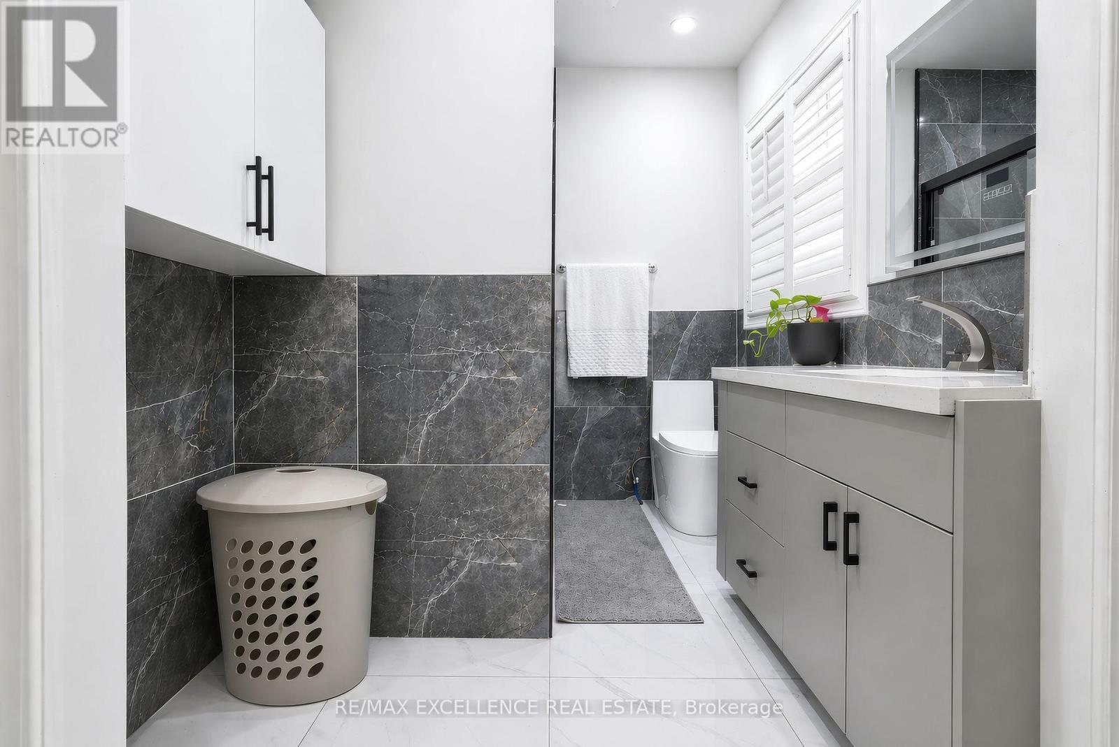 5 Castlegate Boulevard, Brampton, Ontario  L6P 2L4 - Photo 15 - W13037536