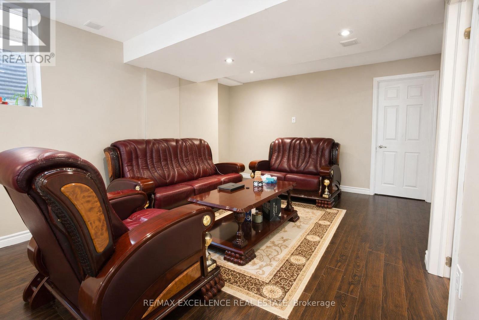 5 Castlegate Boulevard, Brampton, Ontario  L6P 2L4 - Photo 20 - W13037536