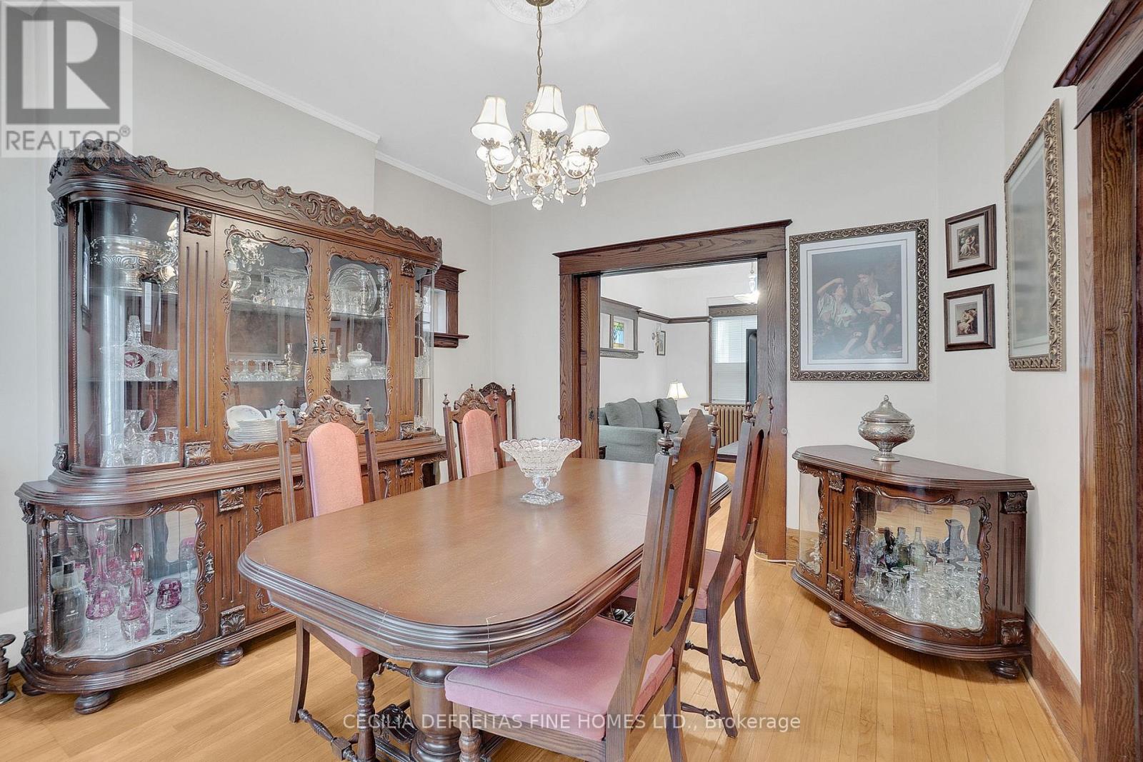 48 Westmount Avenue, Toronto (Corso Italia-Davenport), Ontario  M6H 3K1 - Photo 10 - W13037554
