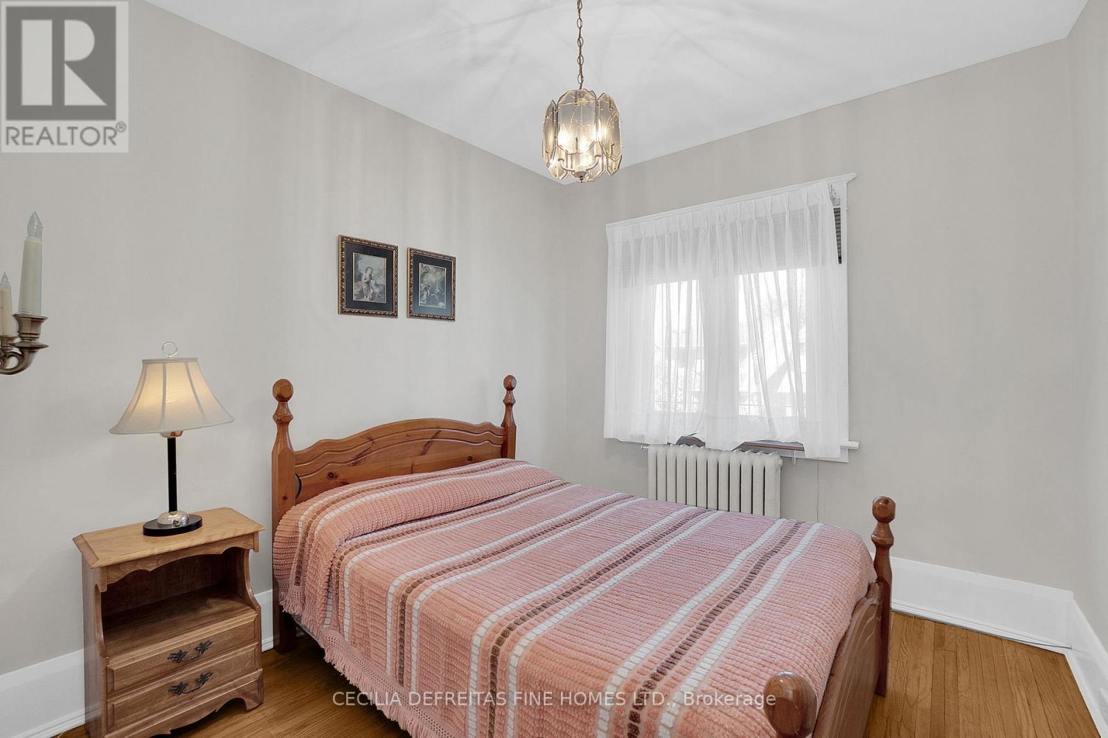 48 Westmount Avenue, Toronto (Corso Italia-Davenport), Ontario  M6H 3K1 - Photo 32 - W13037554