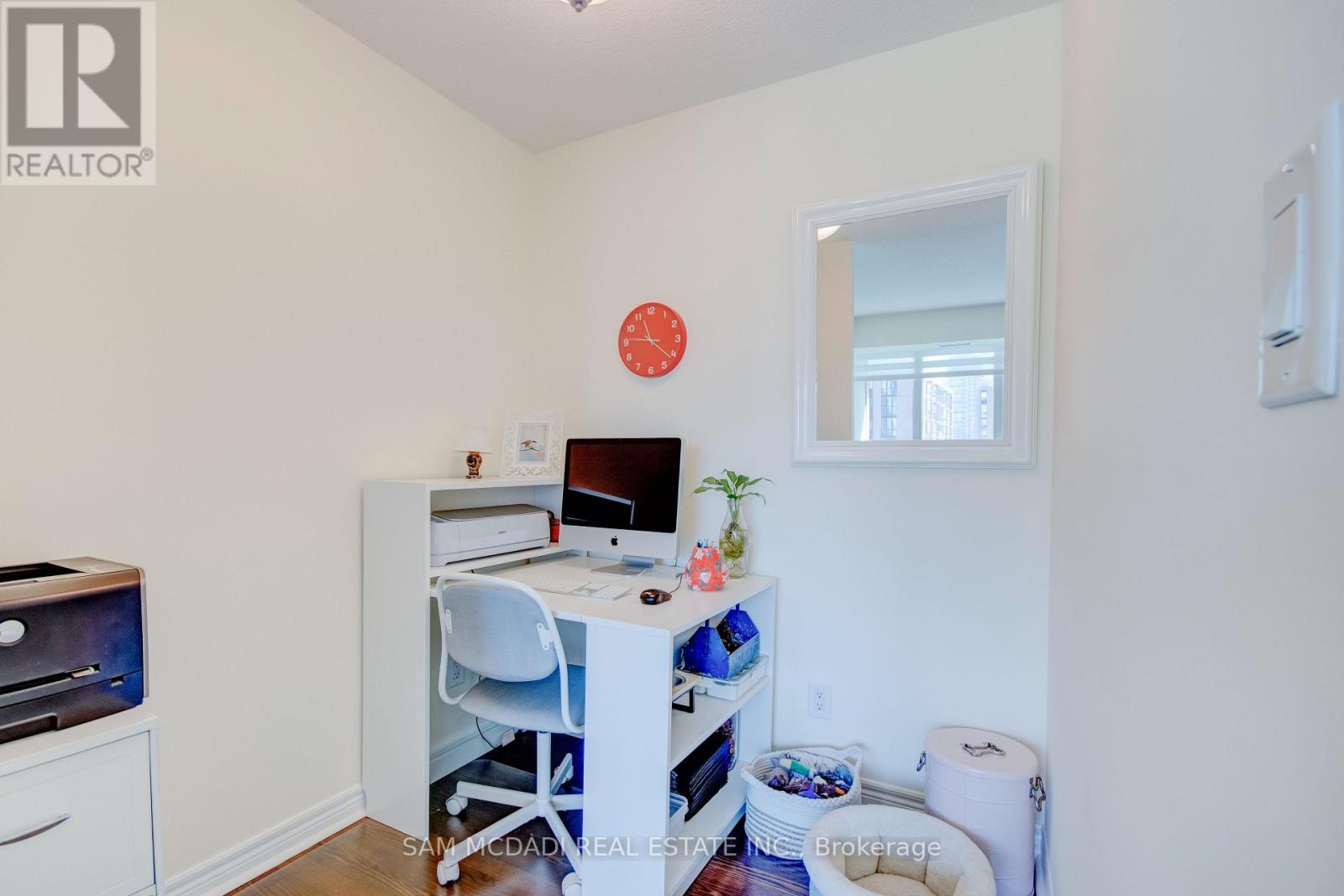 2205 - 208 Enfield Place, Mississauga, Ontario  L5B 0G8 - Photo 11 - W13037560