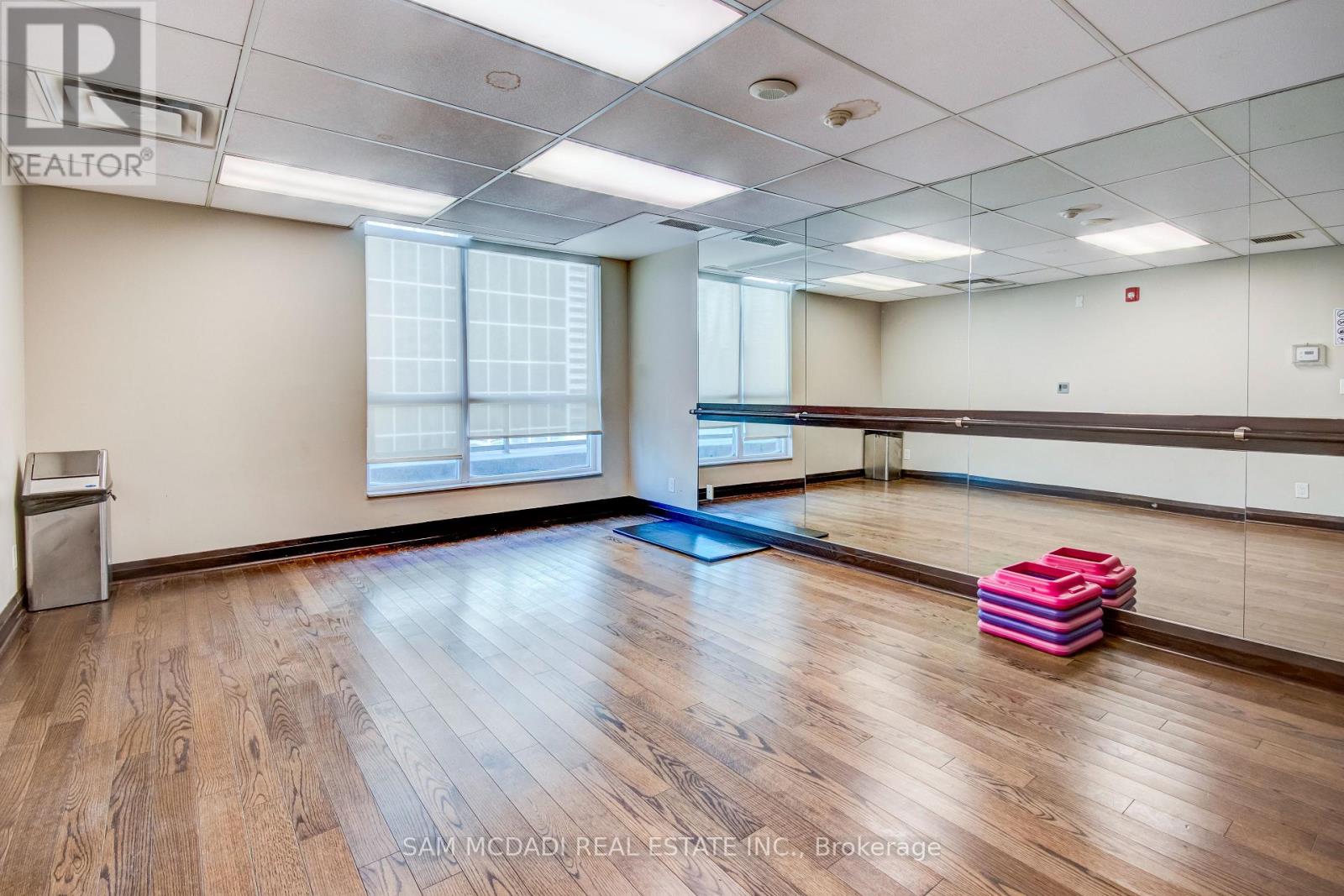 2205 - 208 Enfield Place, Mississauga, Ontario  L5B 0G8 - Photo 19 - W13037560