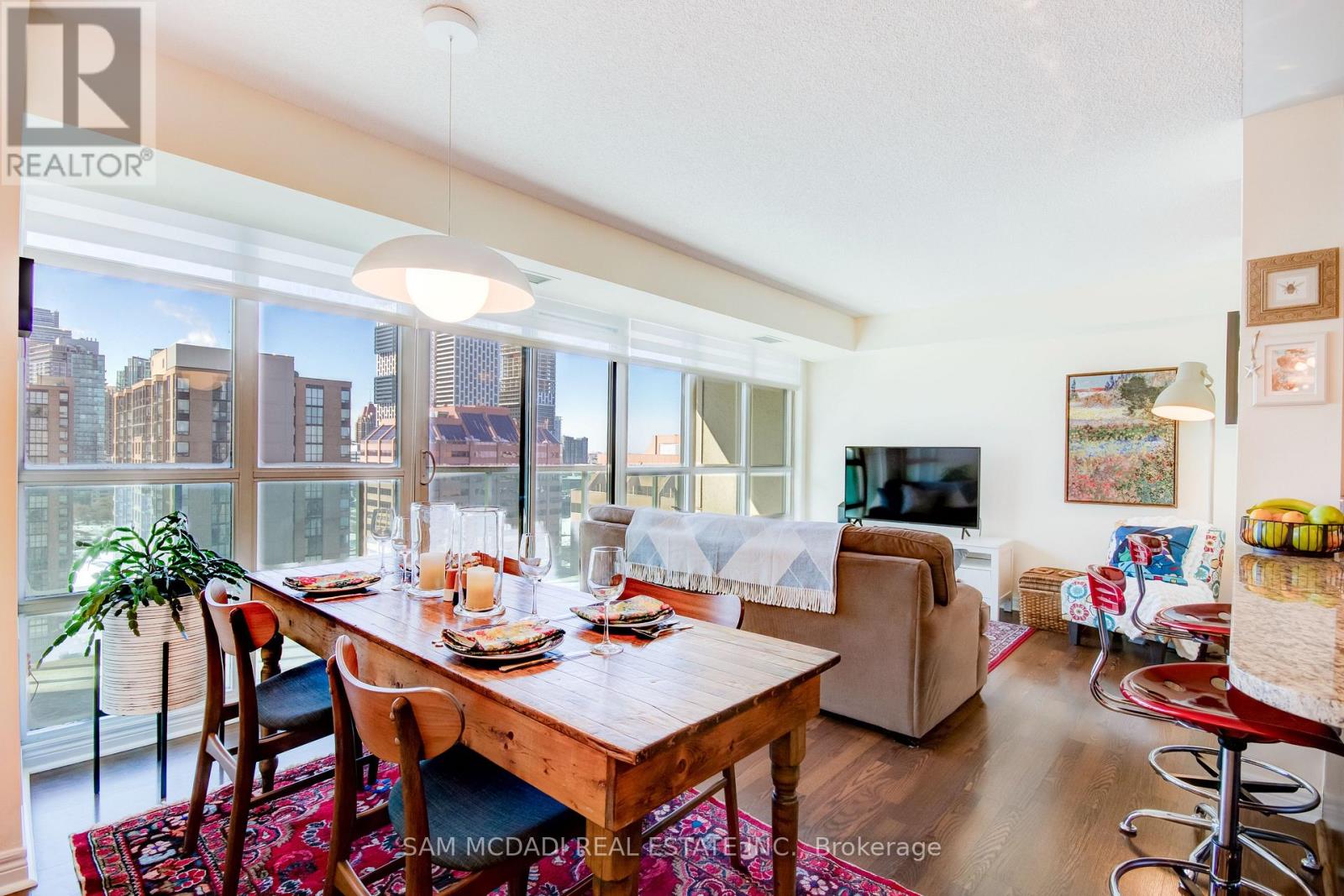 2205 - 208 Enfield Place, Mississauga, Ontario  L5B 0G8 - Photo 6 - W13037560