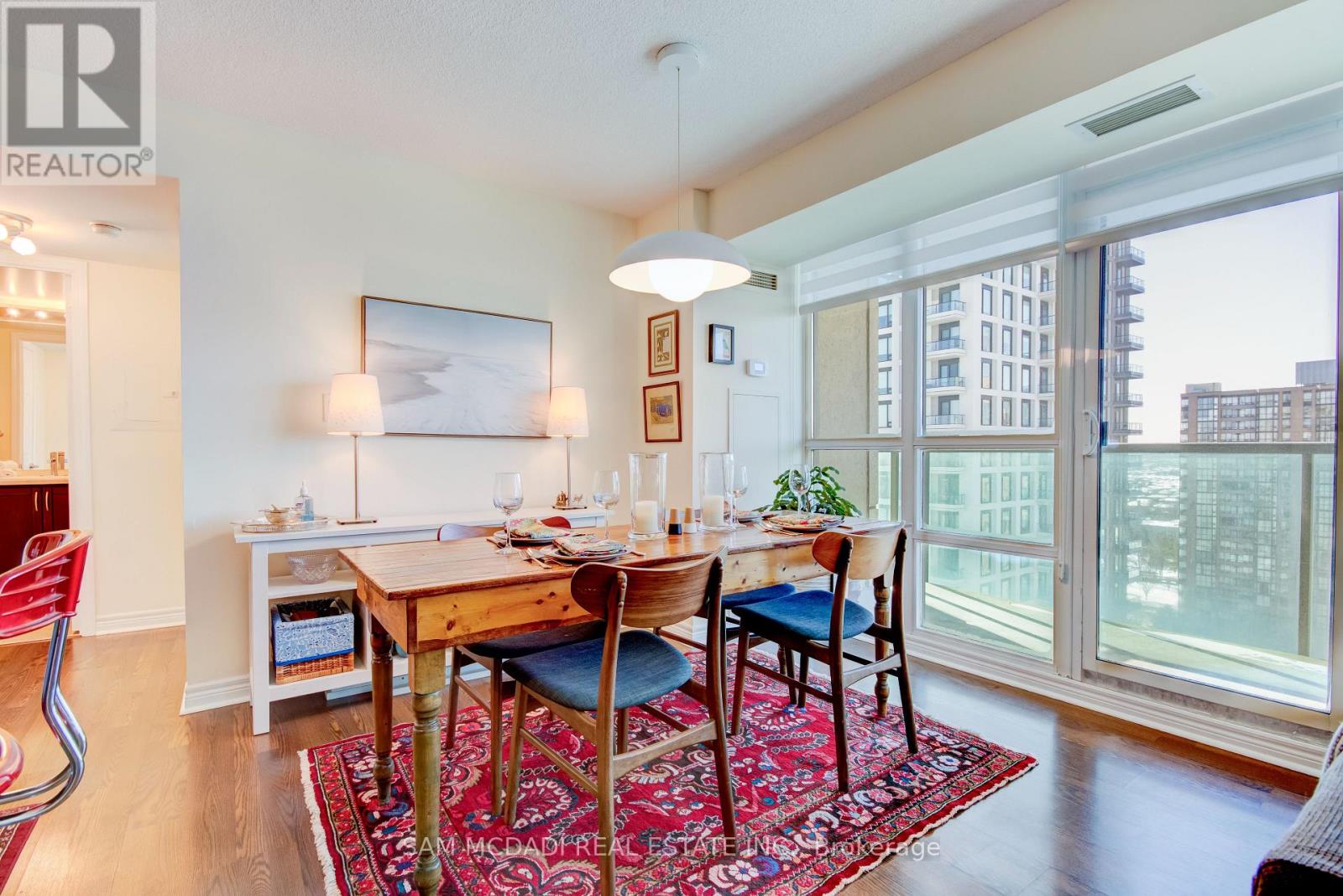 2205 - 208 Enfield Place, Mississauga, Ontario  L5B 0G8 - Photo 7 - W13037560