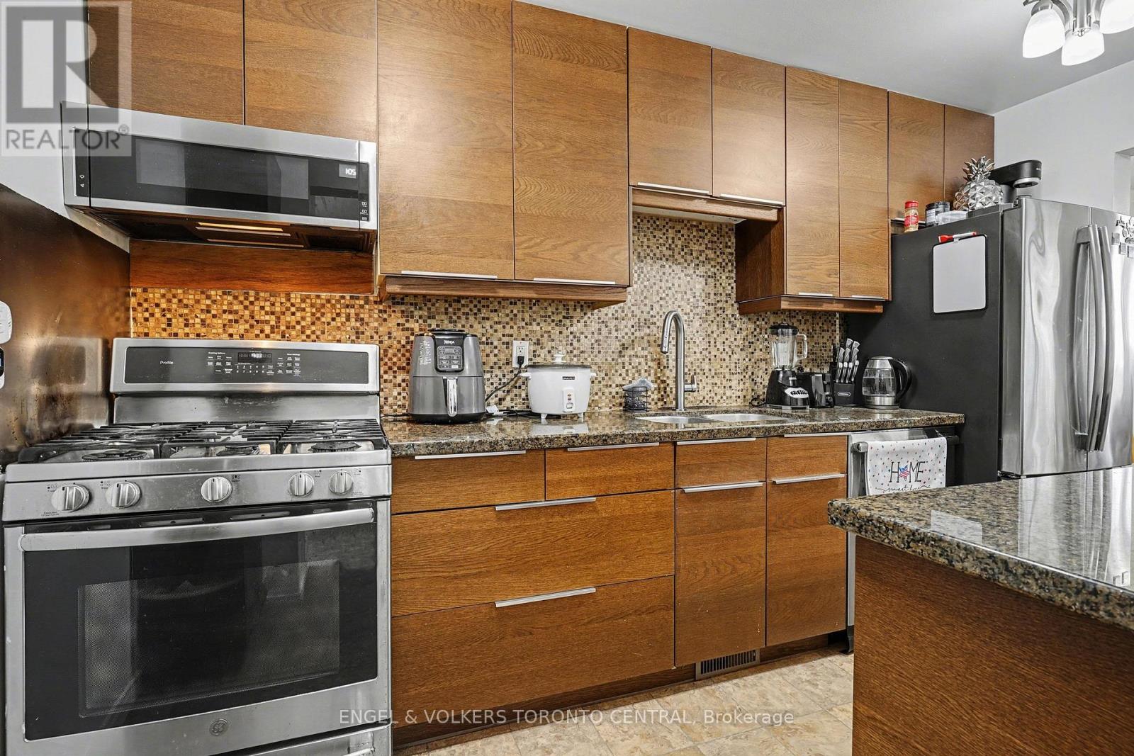 19 - 6779 Glen Erin Drive, Mississauga, Ontario  L5N 2C1 - Photo 9 - W13037616