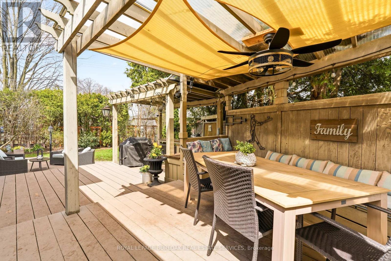 559 Rexway Court, Burlington, Ontario  L7N 3B6 - Photo 34 - W13037656