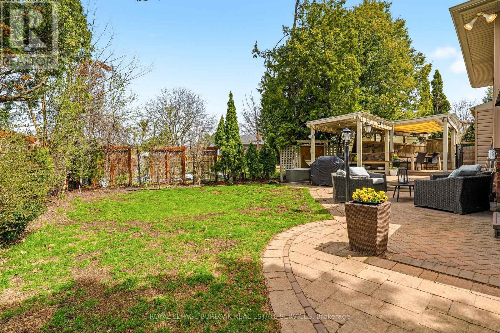 559 Rexway Court, Burlington, Ontario  L7N 3B6 - Photo 42 - W13037656