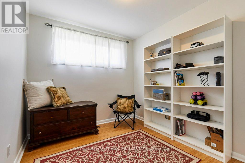 319 Dovedale Drive, Whitby, Ontario  L1N 1Z8 - Photo 15 - E13035070