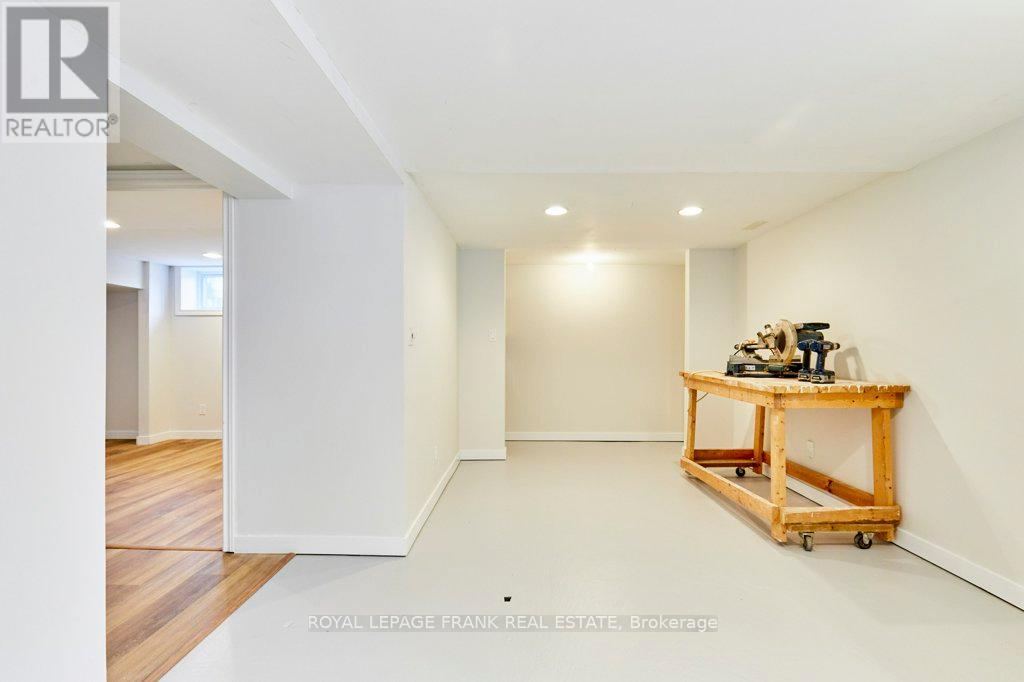 319 Dovedale Drive, Whitby, Ontario  L1N 1Z8 - Photo 29 - E13035070