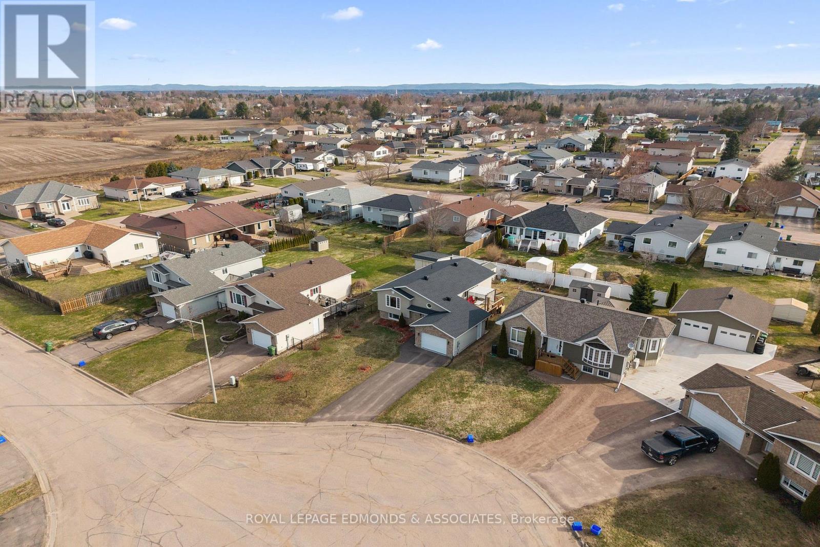 492 Sheppard Road, Pembroke, Ontario  K8A 0A7 - Photo 5 - X12885058