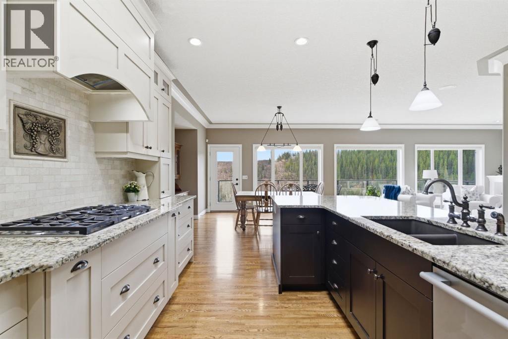 135 Jumping Pound Terrace, Cochrane, Alberta  T4C 0K6 - Photo 12 - A2303597