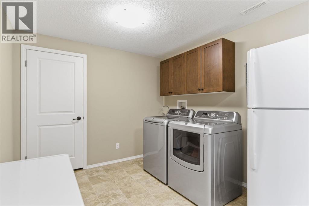 135 Jumping Pound Terrace, Cochrane, Alberta  T4C 0K6 - Photo 43 - A2303597