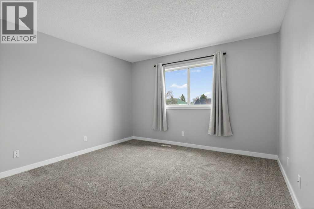 35 Martinview Crescent Ne, Calgary, Alberta  T3J 2S2 - Photo 23 - A2304500