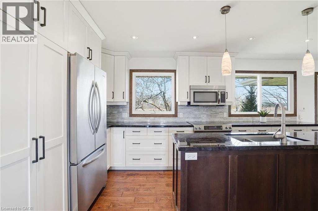 371 Highway 52, Dundas, Ontario  L9H 5E2 - Photo 11 - 40823731